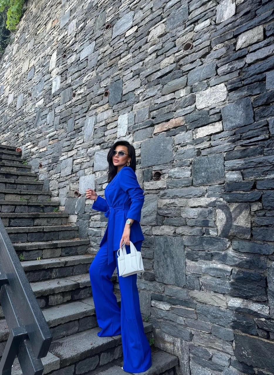 Saks Kuşaklı Blazer Takım