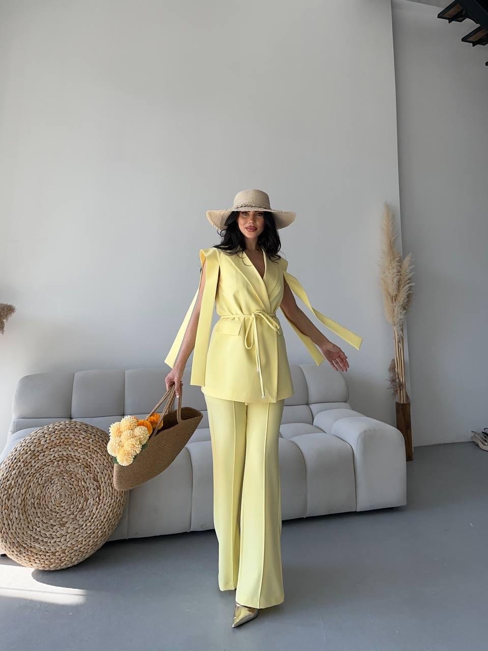 Sarı Bağlamalı Yelek Pantolon Blazer Takım