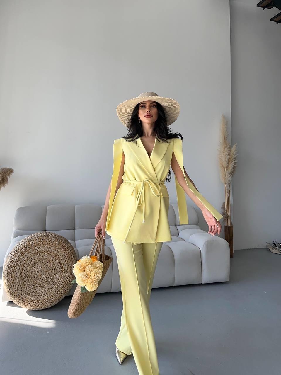 Sarı Bağlamalı Yelek Pantolon Blazer Takım
