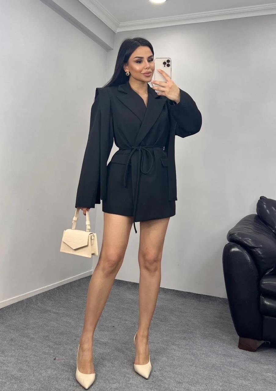 Siyah Bağlamalı Blazer Ceket