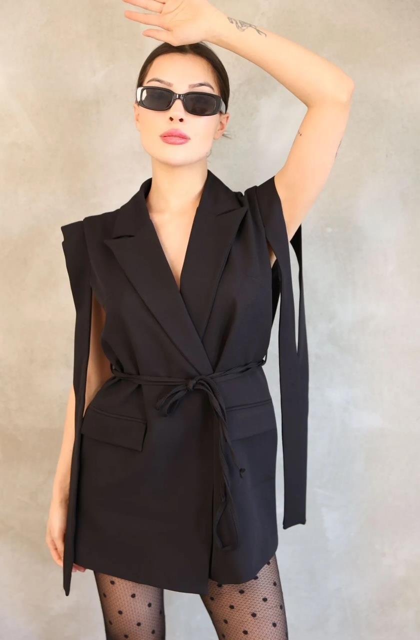 Siyah Bağlamalı Blazer Yelek