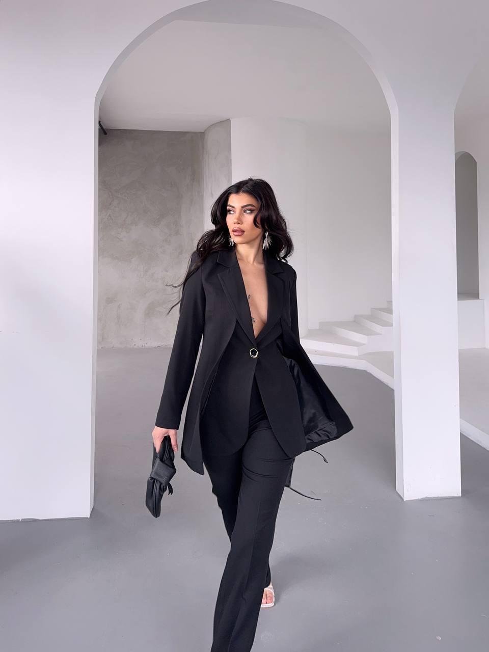 Siyah Çift Kuşak Görünümlü Blazer Takım