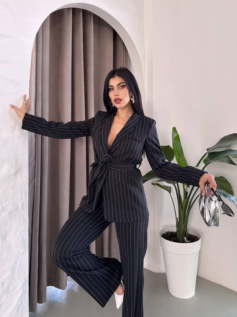 Siyah-Çizgili Kuşaklı Bağlamalı Ceket Pantolon Blazer Takım