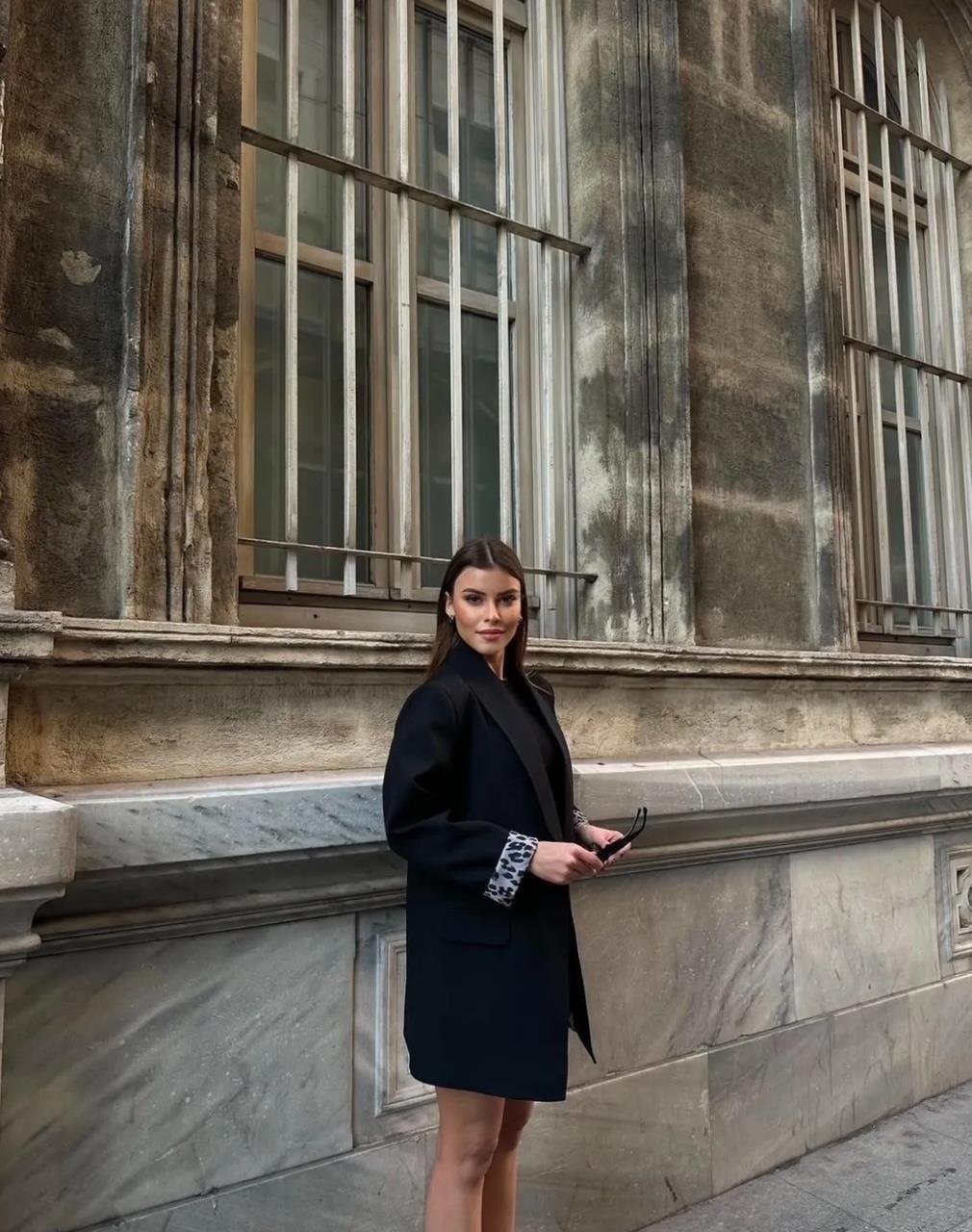 Siyah Leopar Astarlı Blazer Ceket