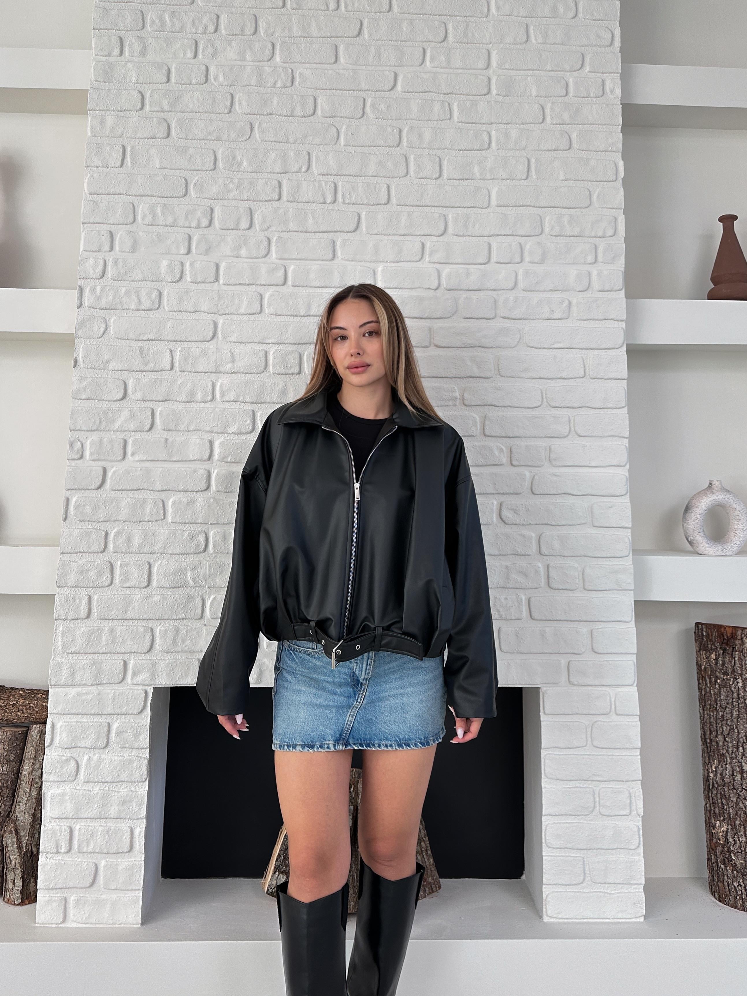 Siyah Oversize Kemerli Bomber Ceket