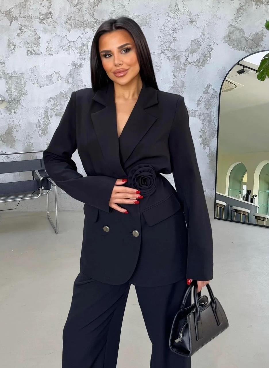 Siyah Roses Güllü Blazer Takım