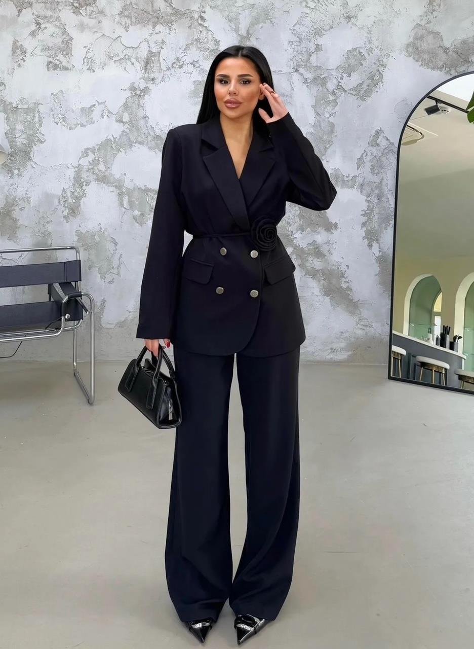Siyah Roses Güllü Blazer Takım