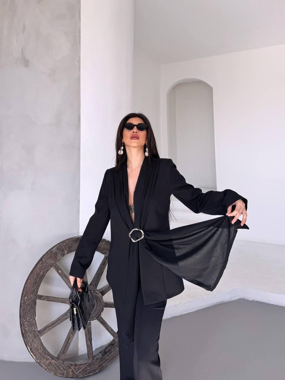 Siyah Şal Görünümlü Blazer Takım