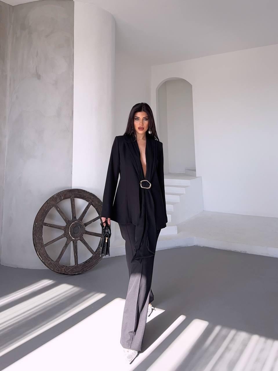 Siyah Şal Görünümlü Blazer Takım