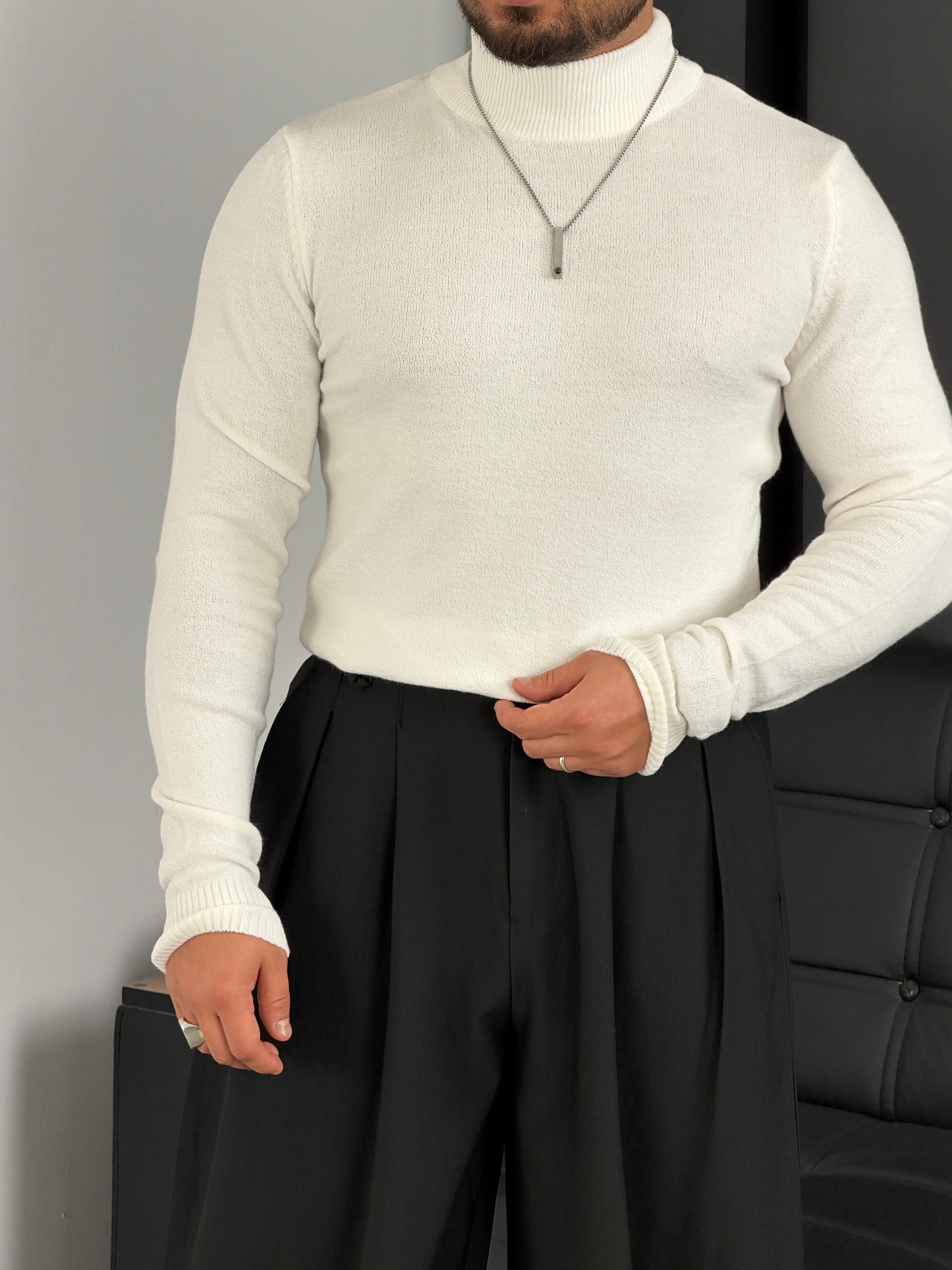 Basic Triko Balıkçı Yaka Sweatshirt Beyaz