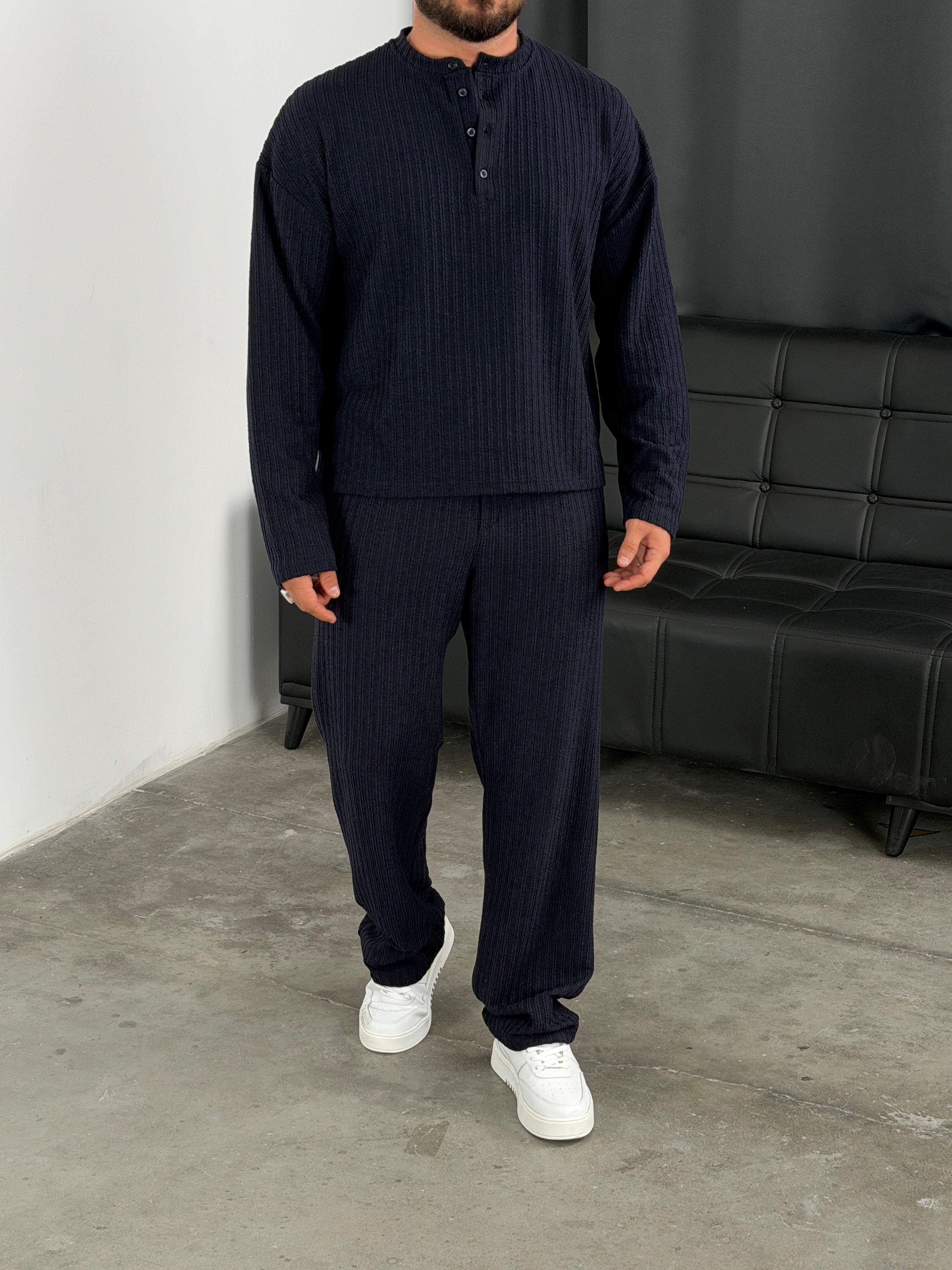 Burgu Desen Henley Model Takım Lacivert