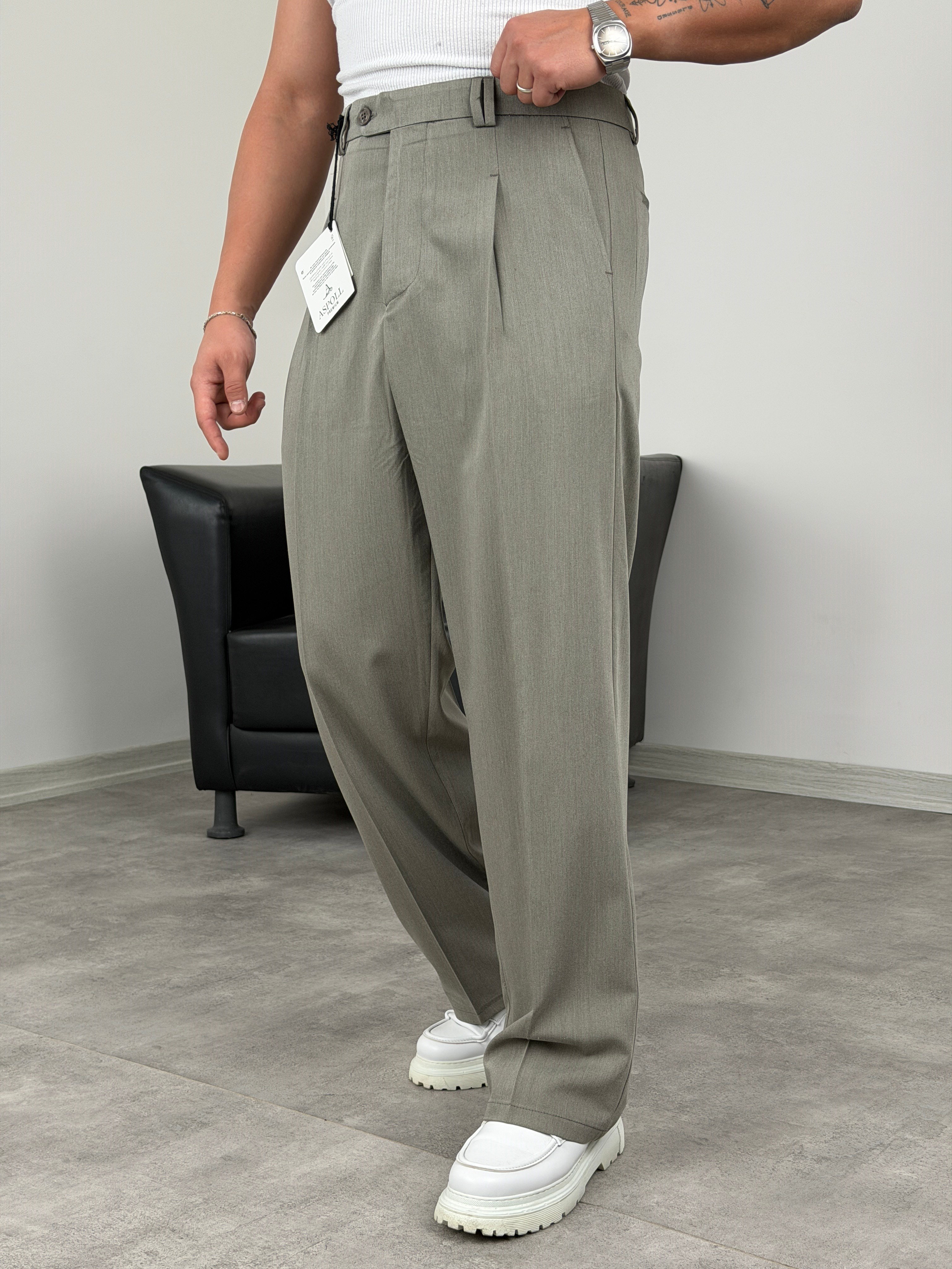 DİL DETAYLI PİLELİ VİSKON SUPER BAGGY PANTOLON ÇAĞLA YEŞİLİ
