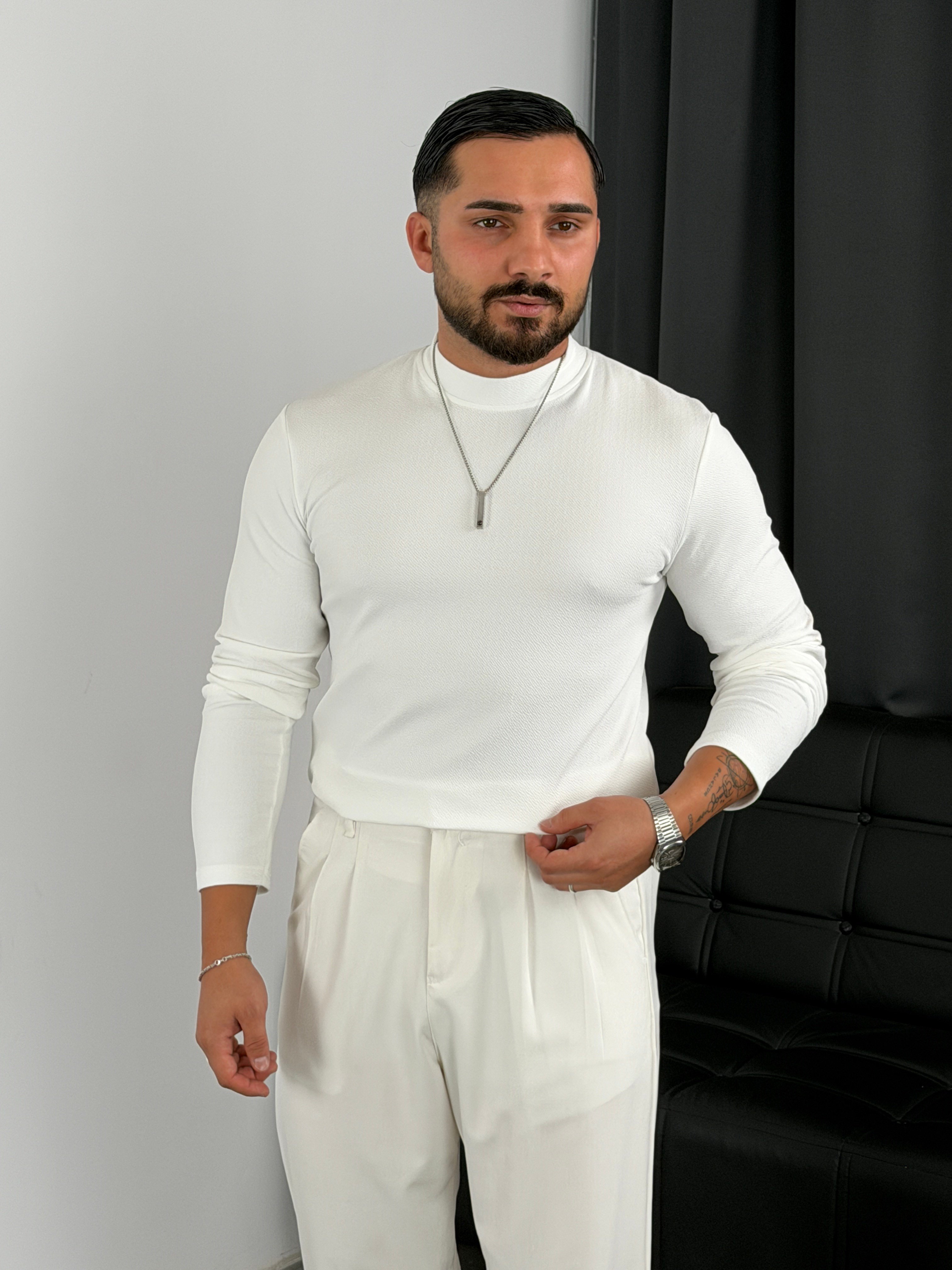 Krep Balıkçı Yaka İçi Şardonlu Sweatshirt Beyaz