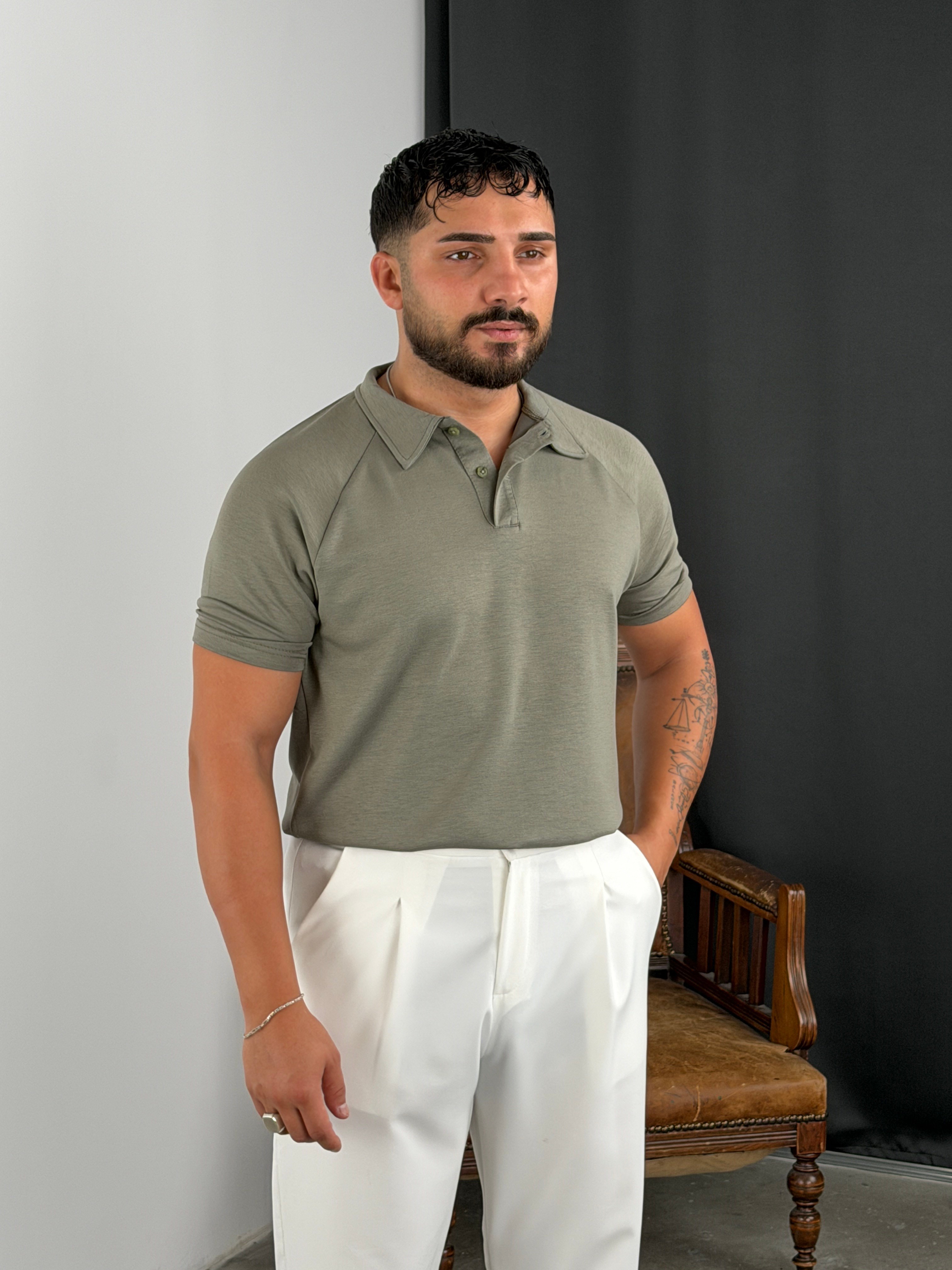 MODAL DÜĞMELİ POLO YAKA TİŞÖRT ÇAĞLA YEŞİLİ