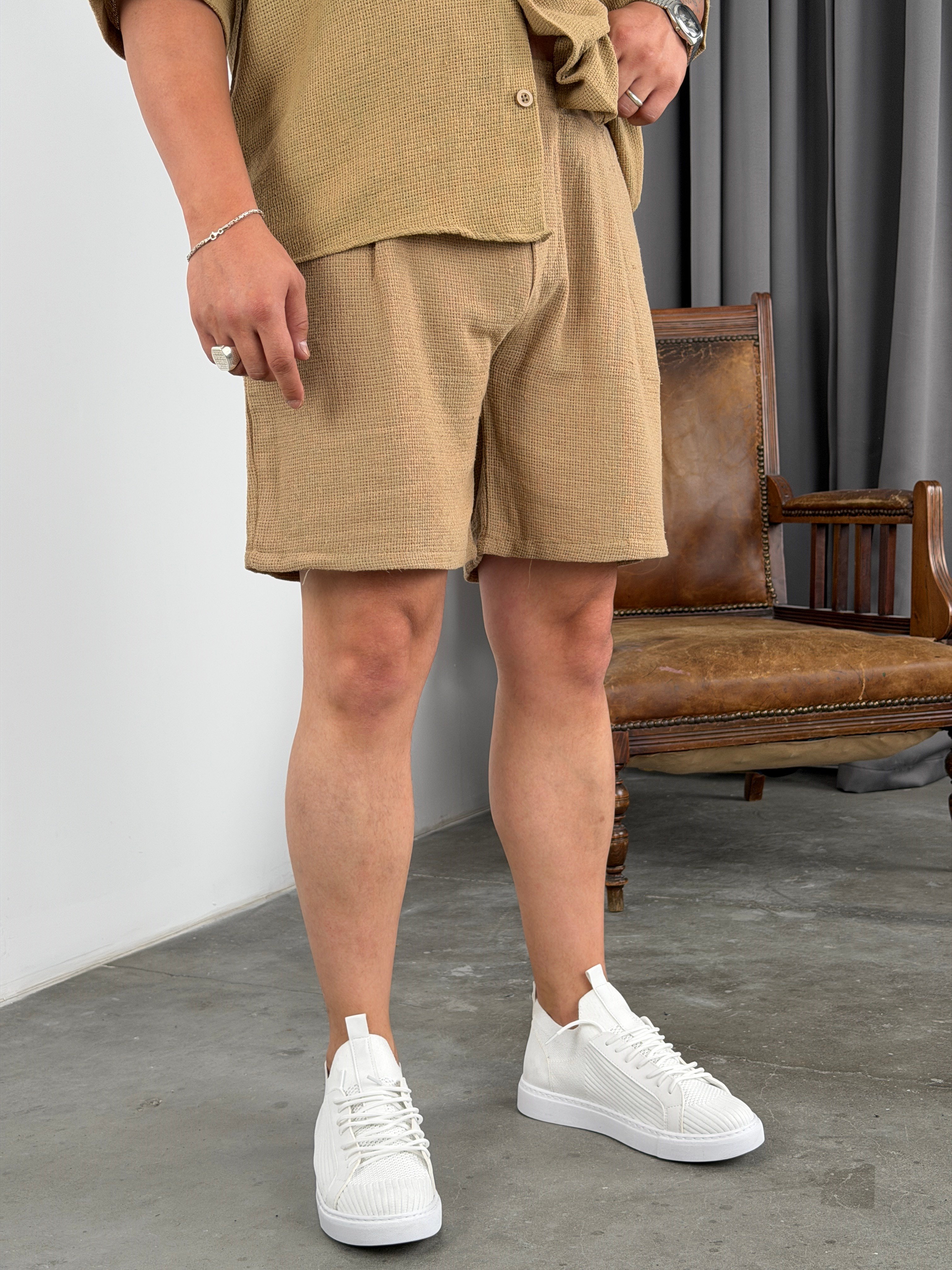 TRS MODEL PİLELİ ŞORT CAMEL