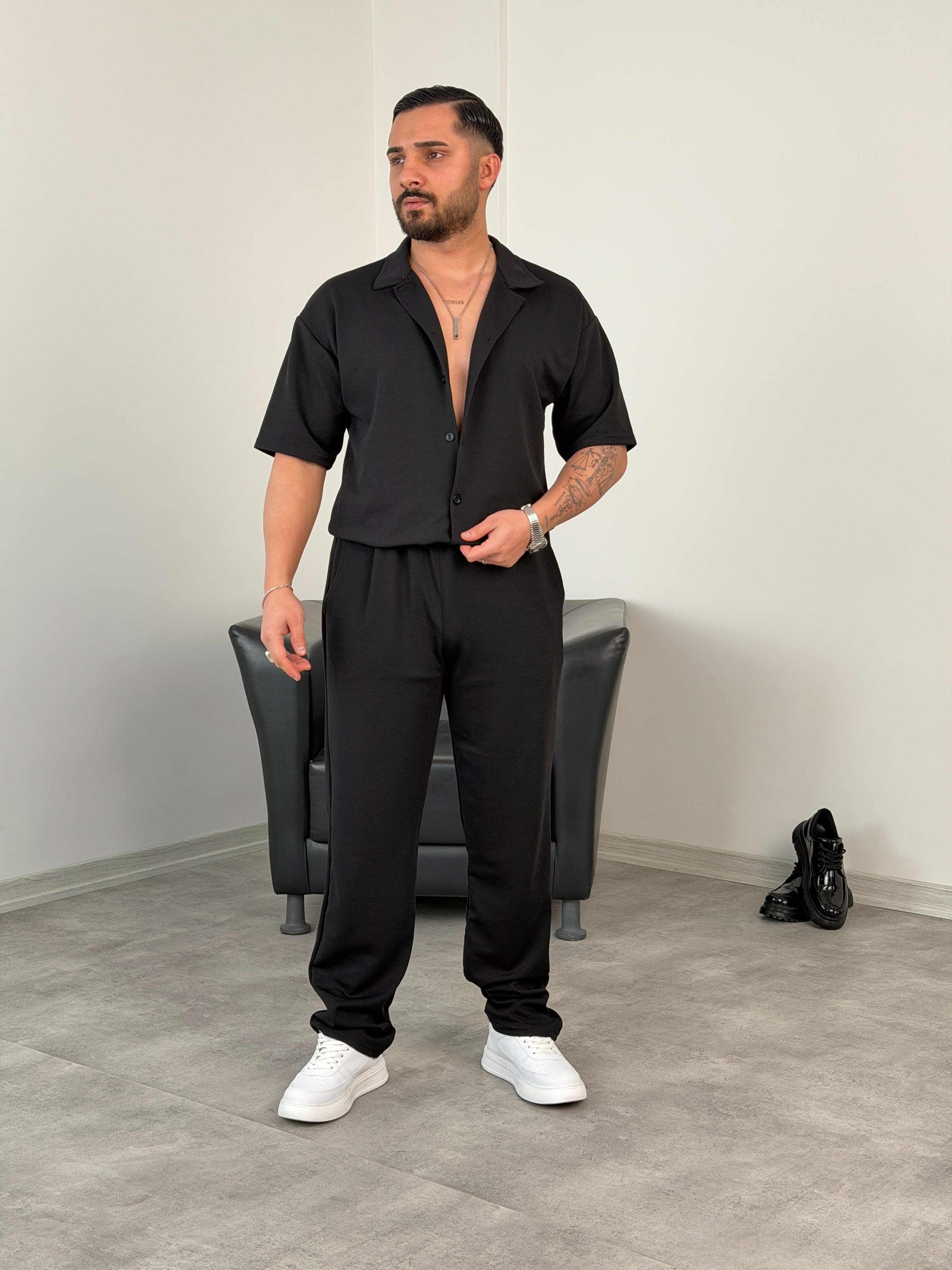 YAZLIK KREP TAKIM SİYAH