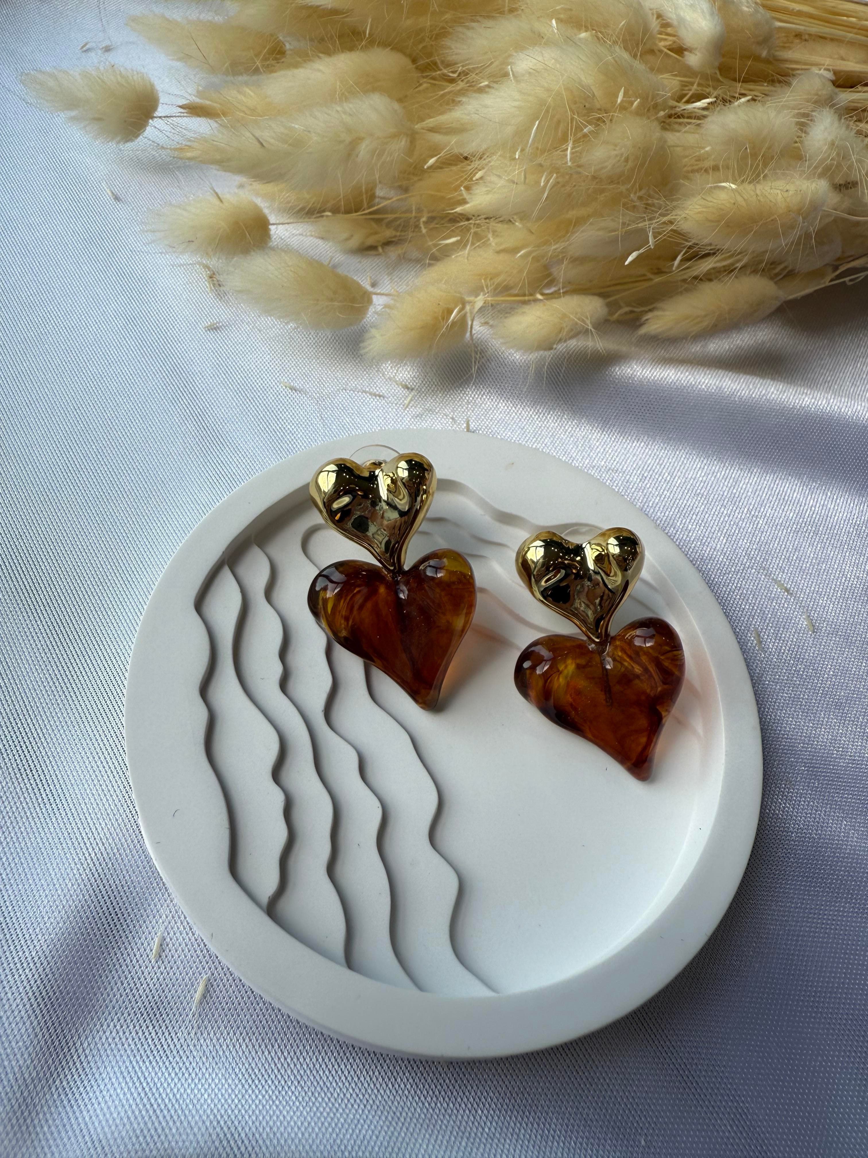 Amber Kalp Kahve Küpe 