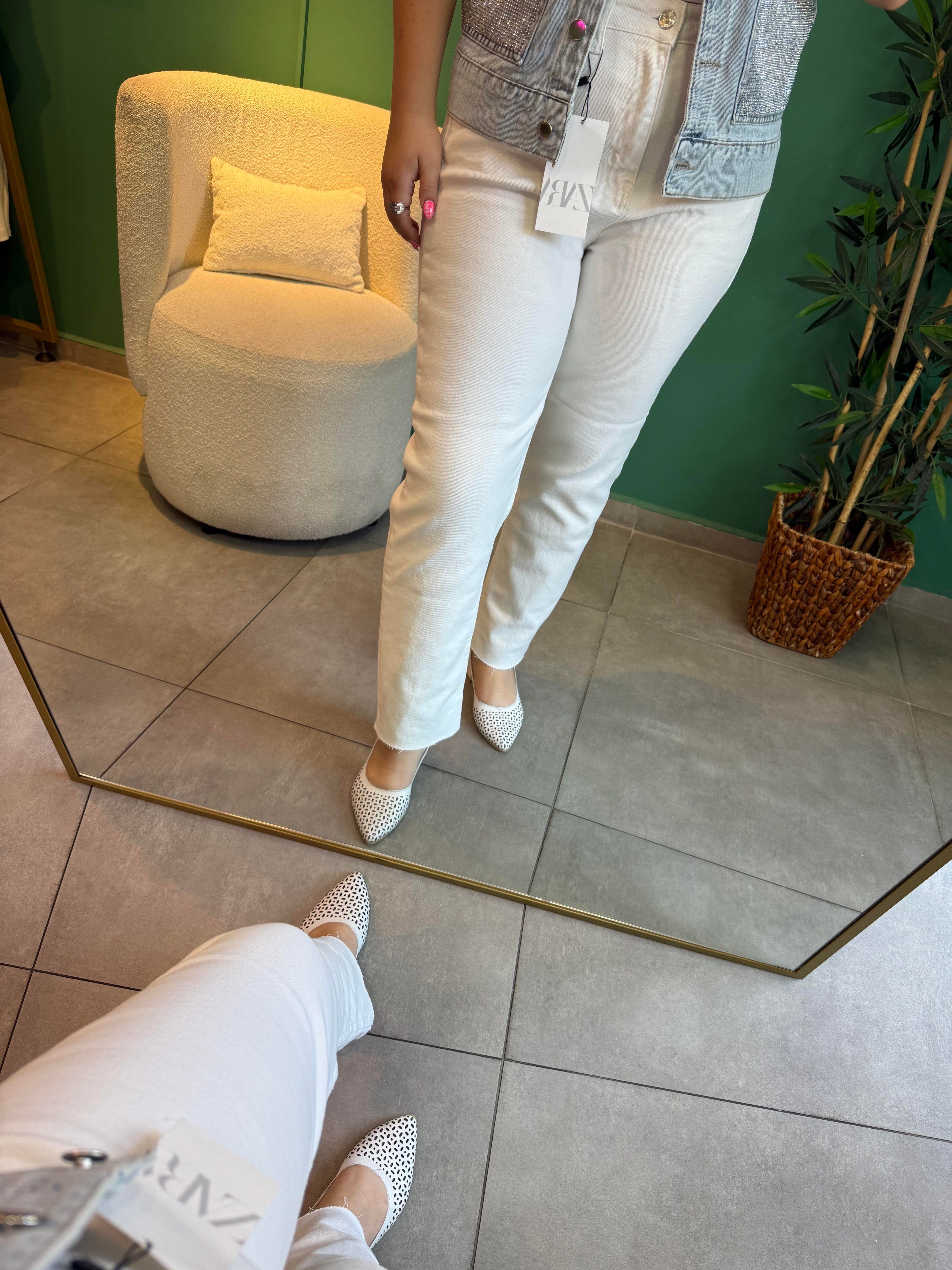 Beyaz Boyfit Jean