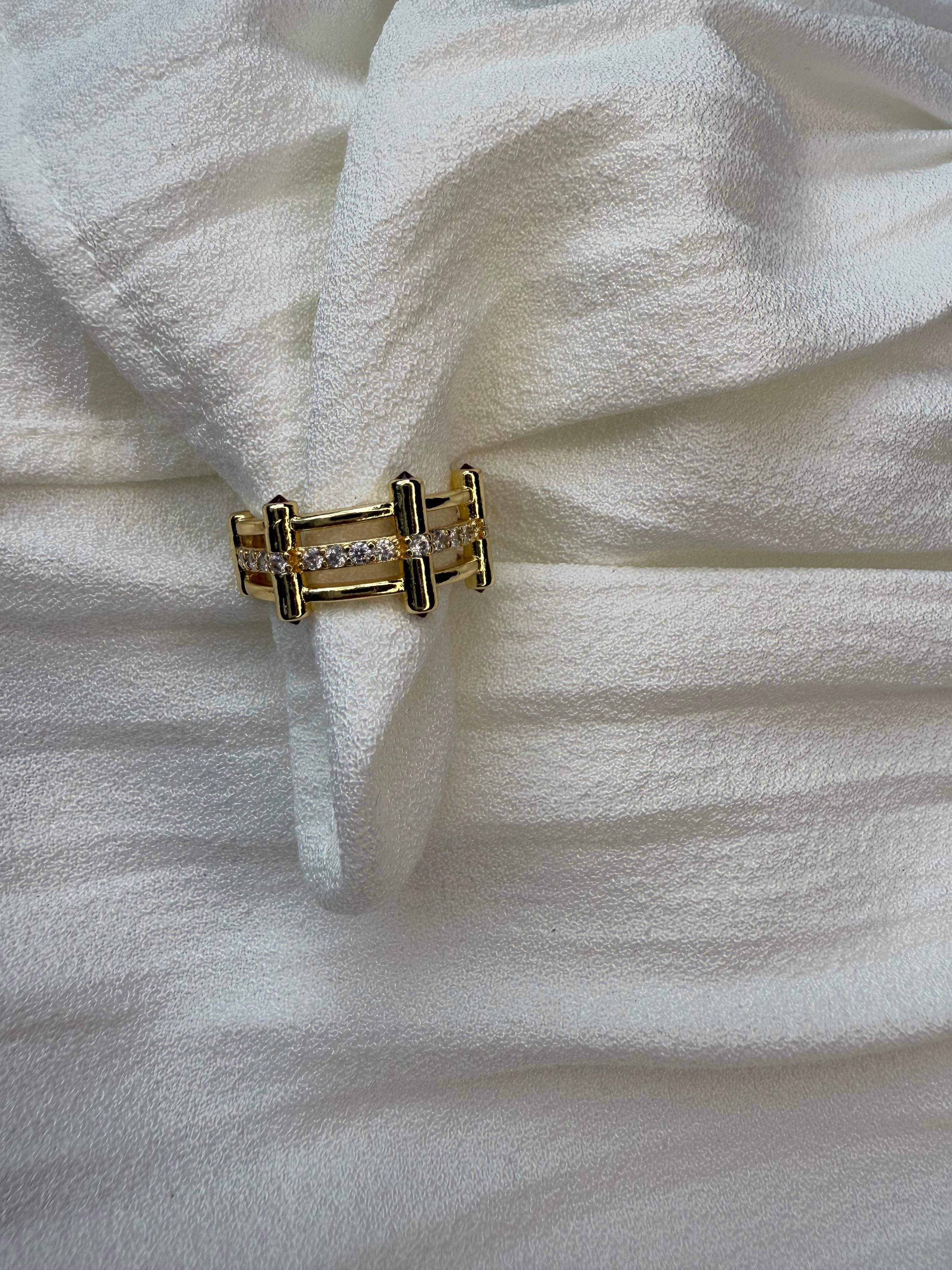 Gold Carlita Yüzük