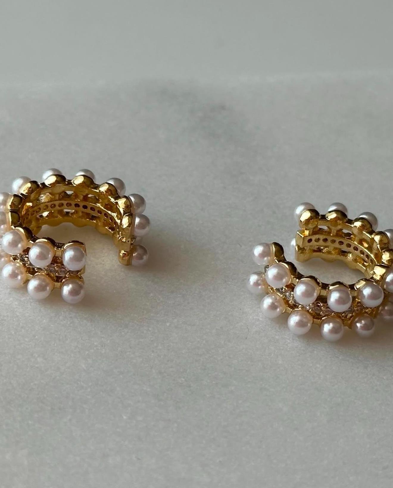 İnci Gold Earcuff