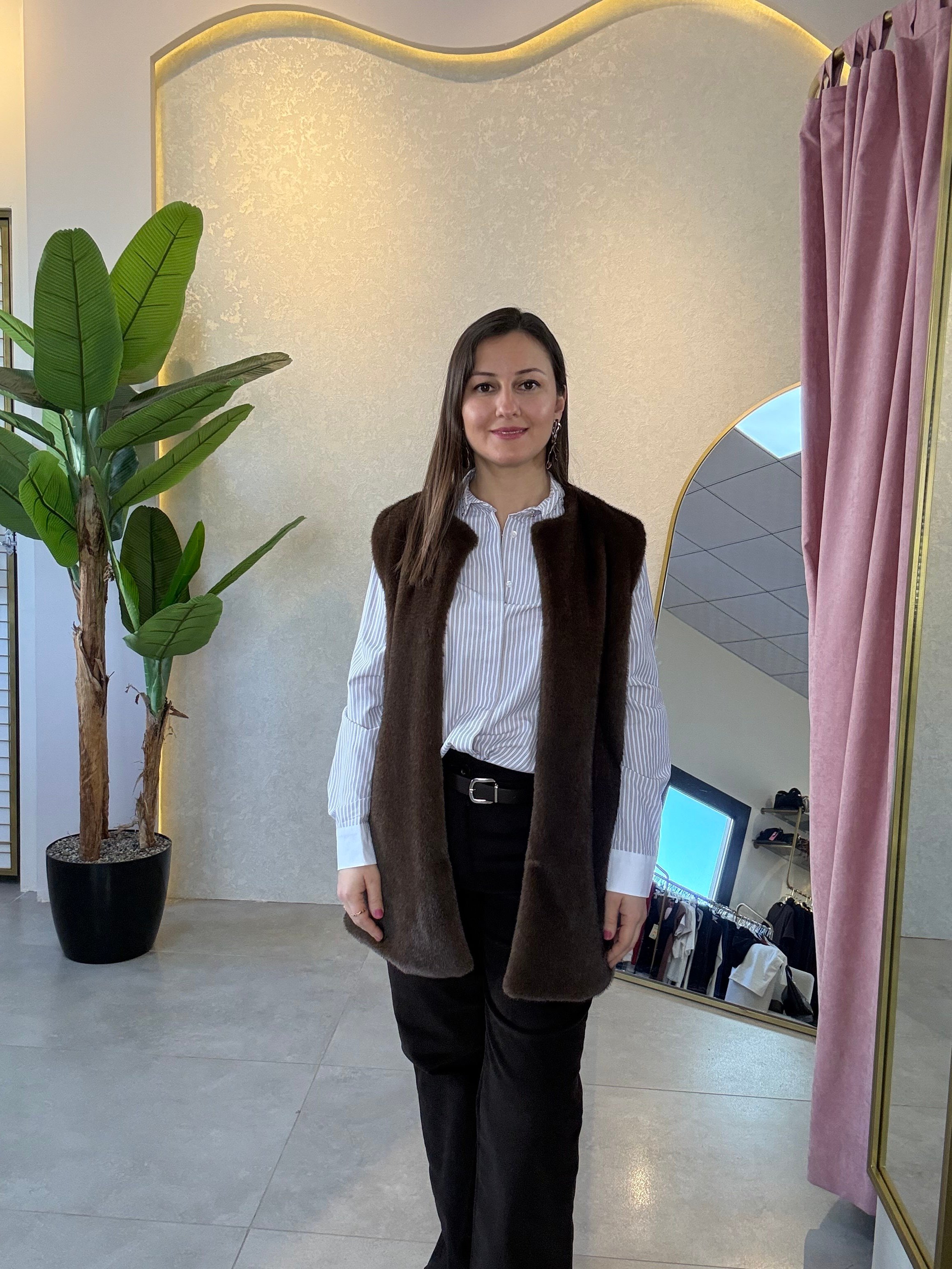 Kahve Kemerli Kadife 