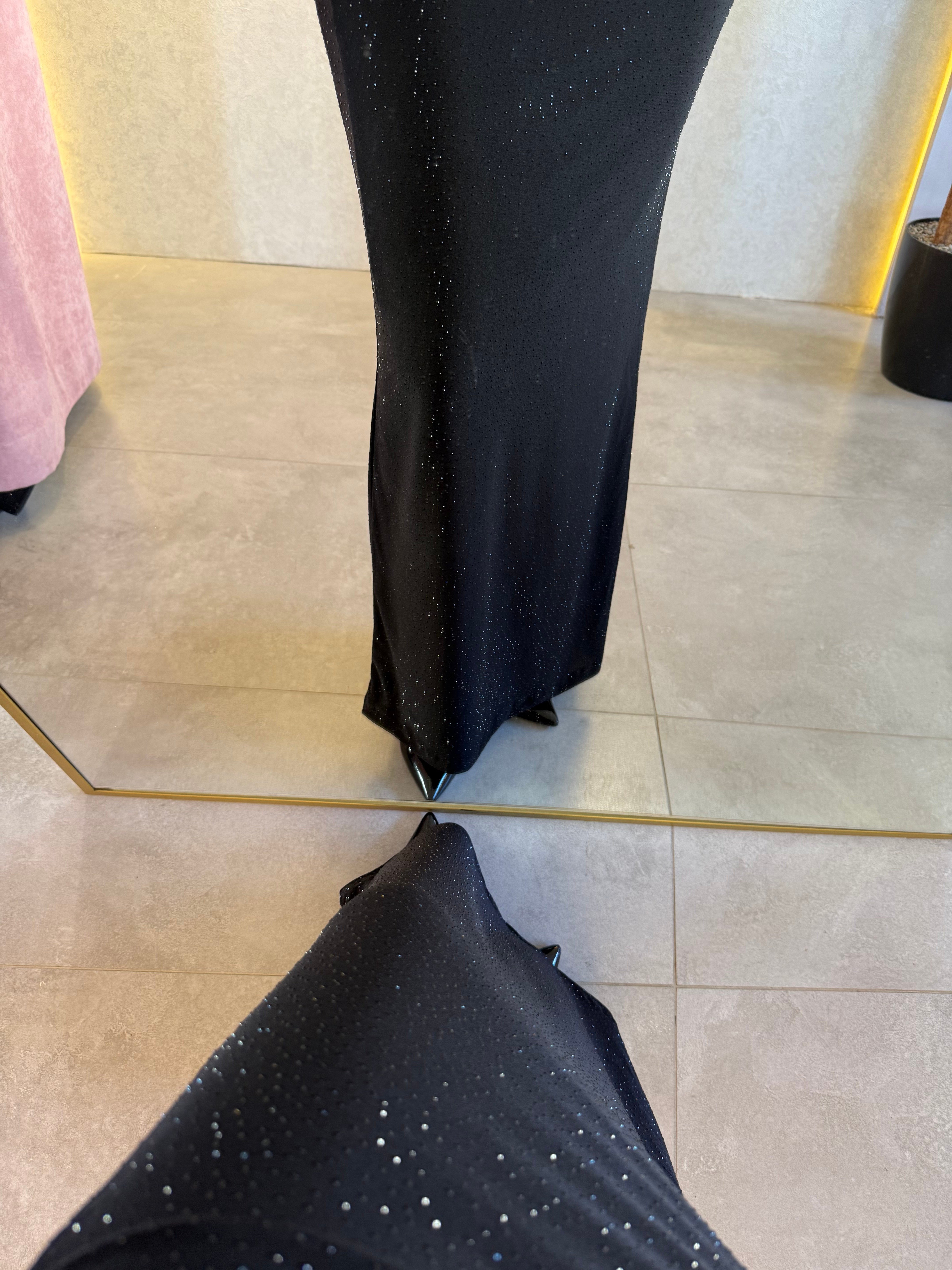 Kayık Yaka Taşlı Siyah Maxi Elbise
