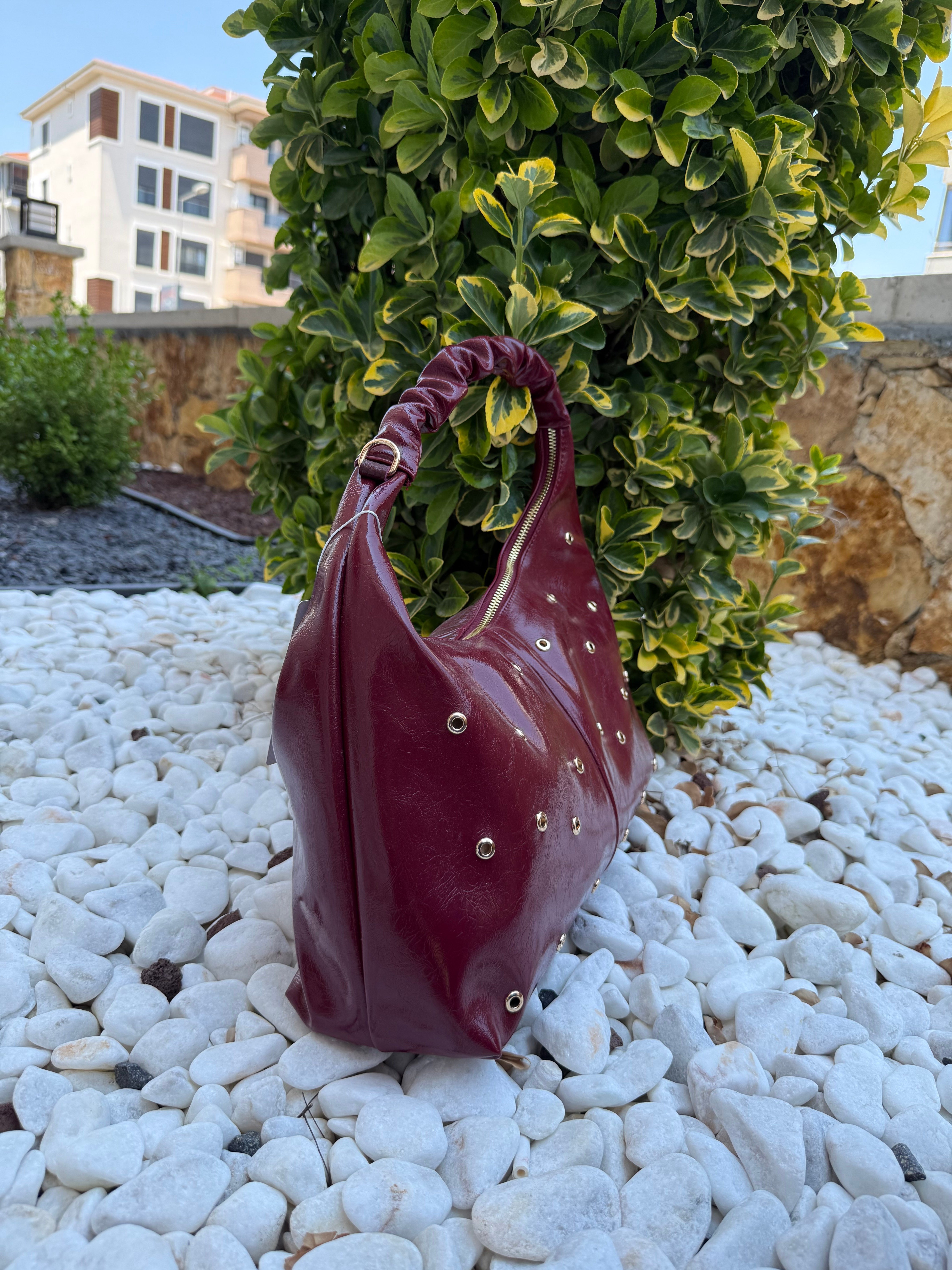 Kuşgözü Parlak Deri Bordo Çanta