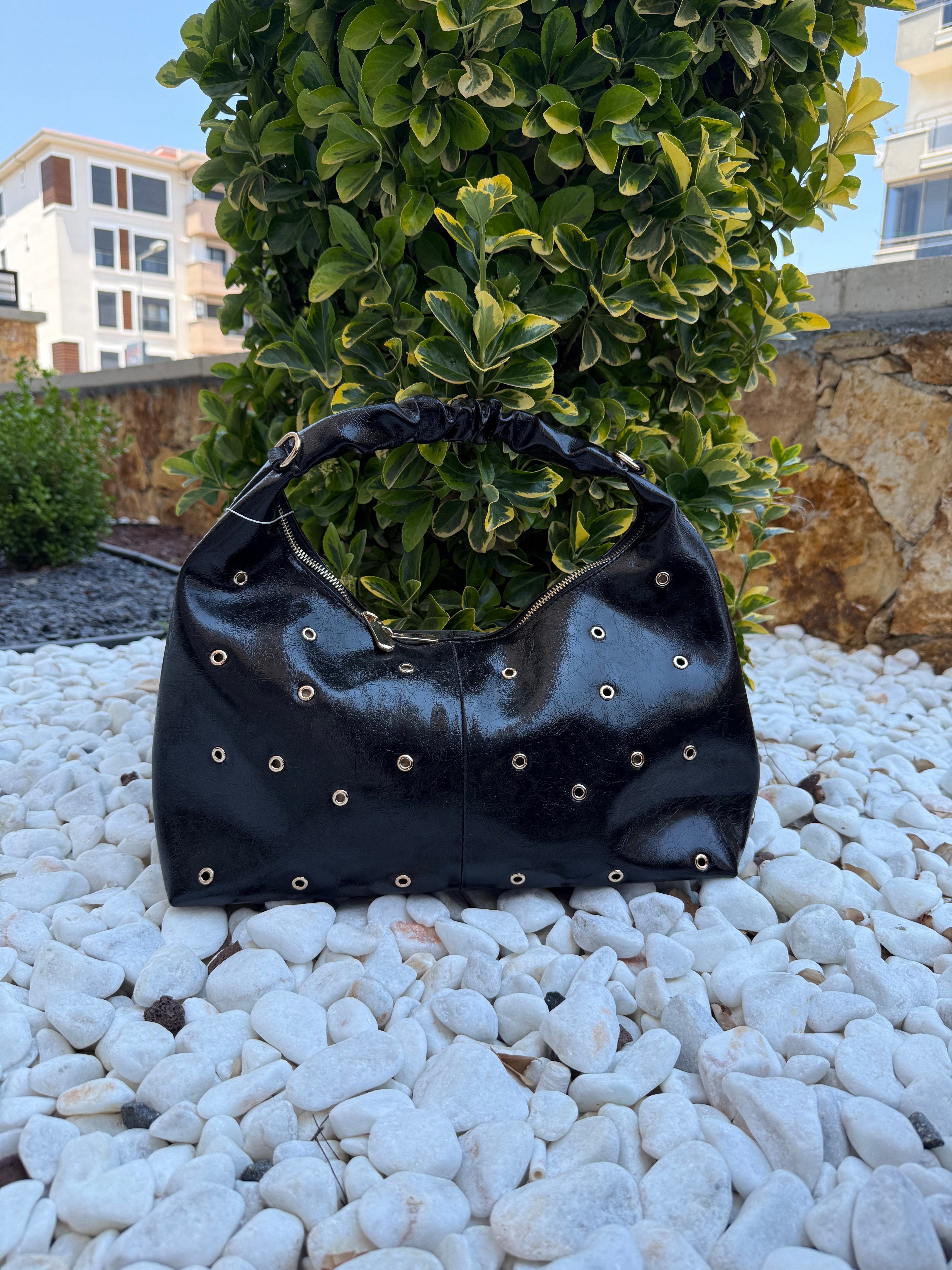 Kuşgözü Parlak Deri Siyah Çanta