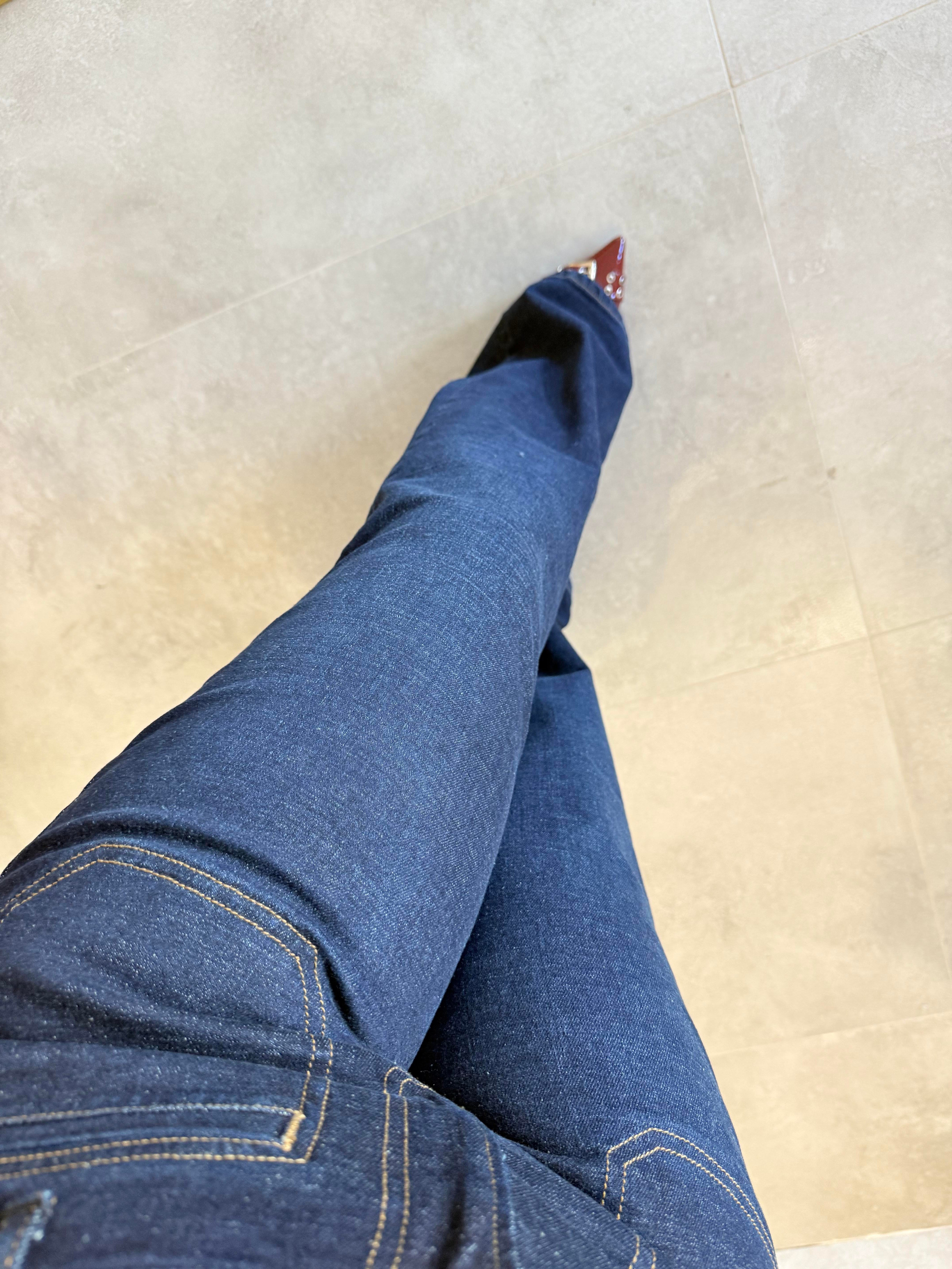 Önü Cep Detaylı Jean Pantolon