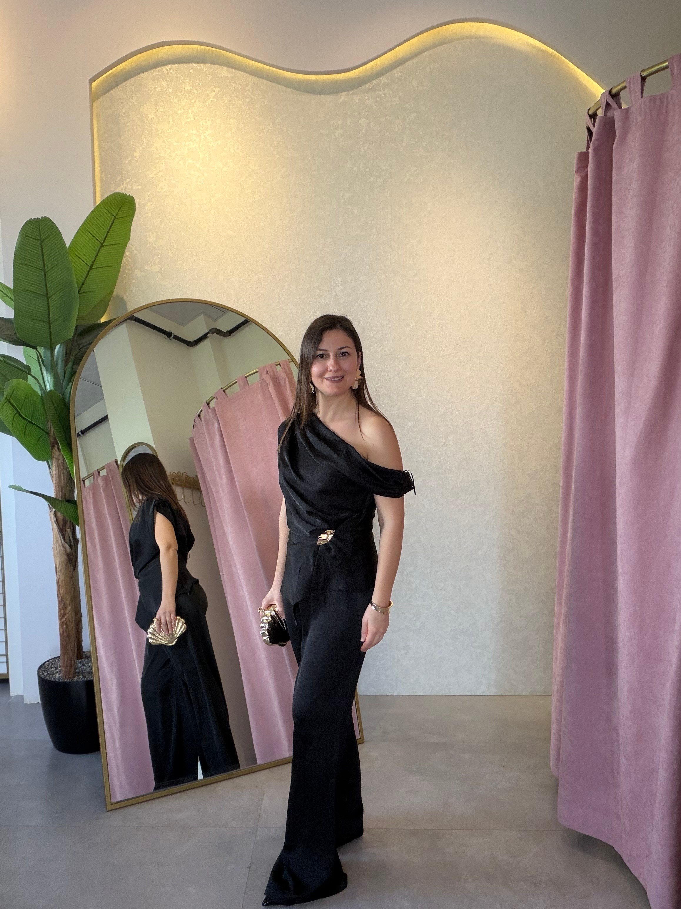 Siyah Saten Pantolon