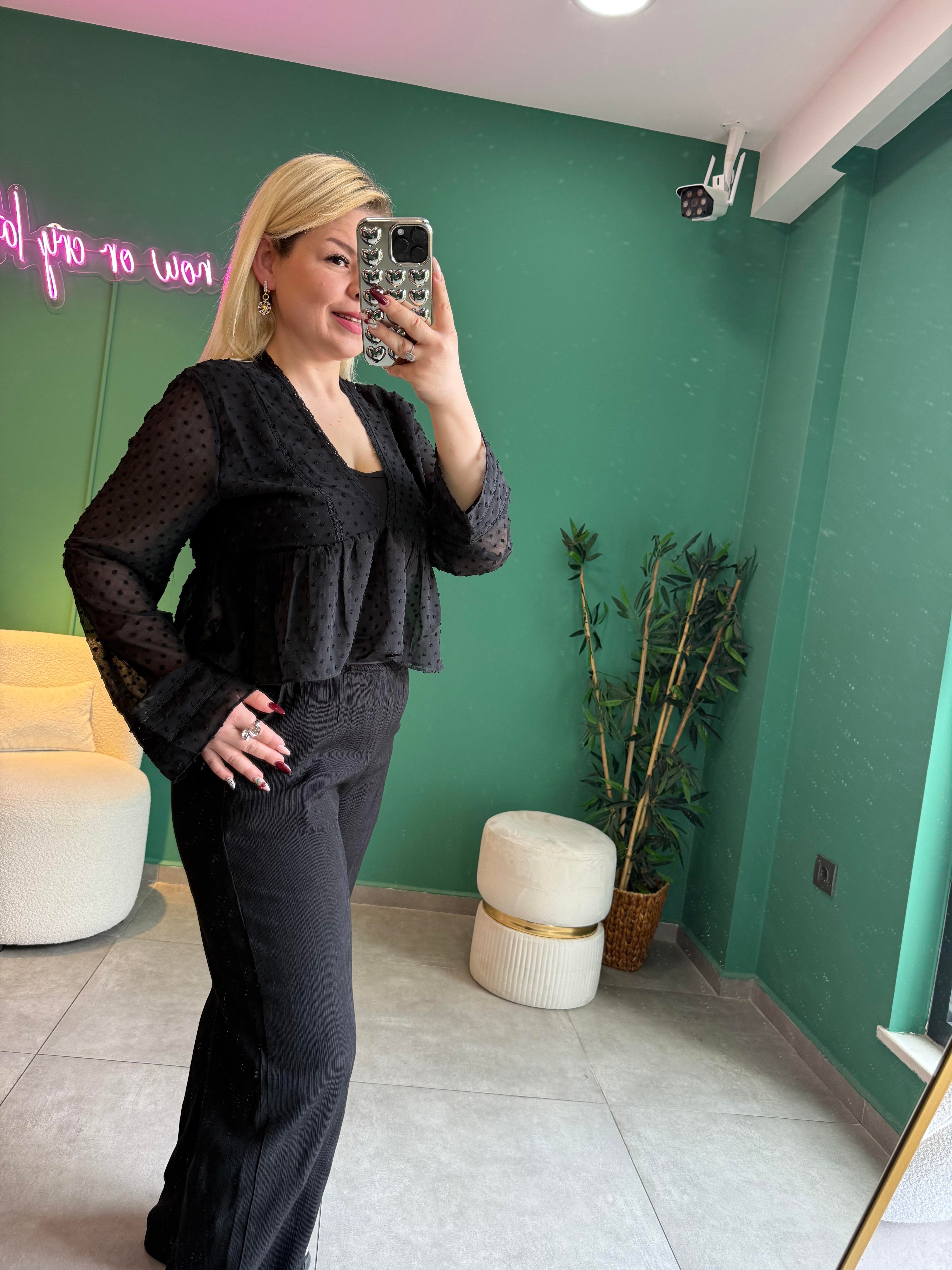 Siyah Şifon Bluz