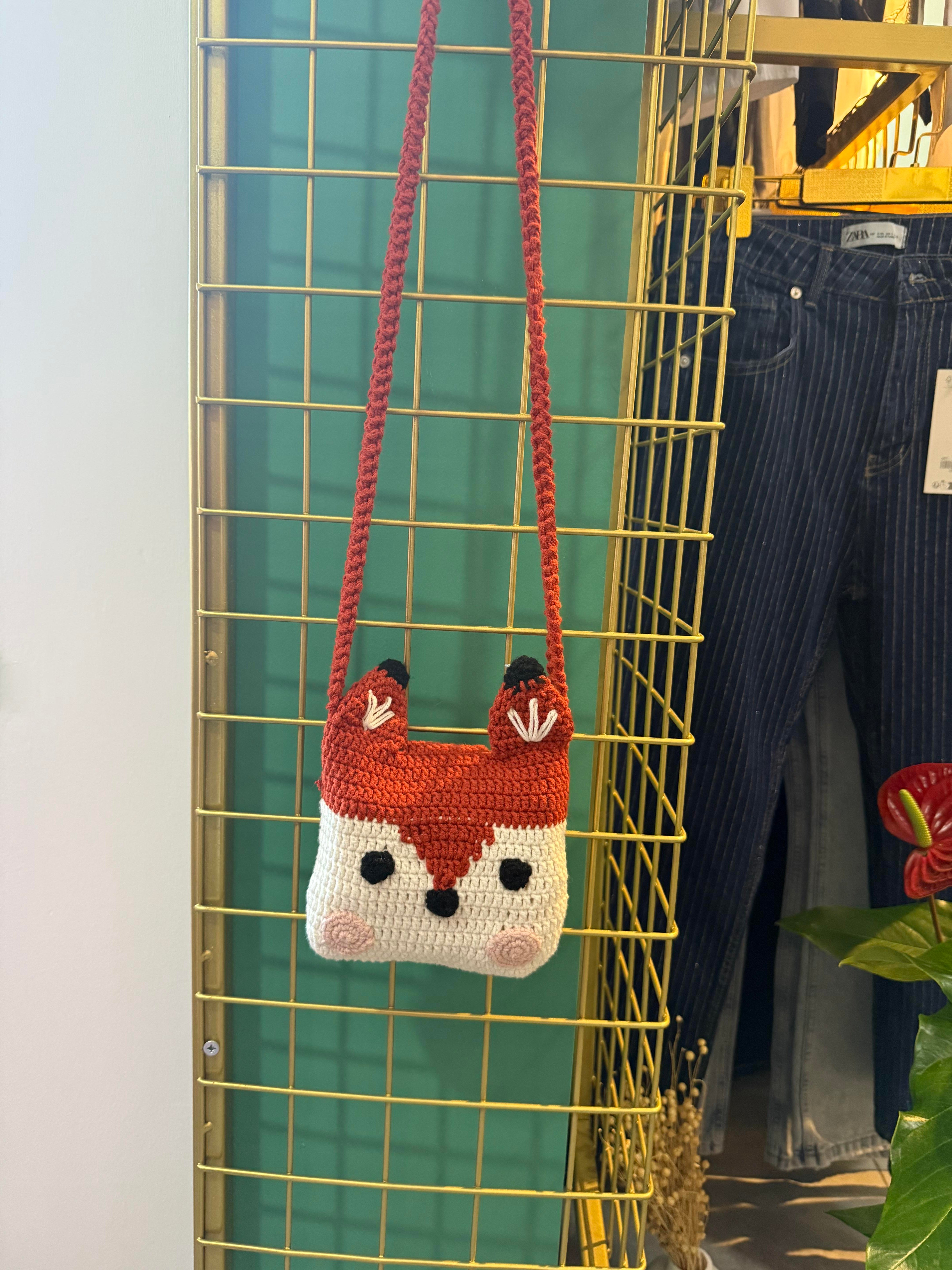 Tilki Amigurumi El Örgüsü Çocuk Çantası
