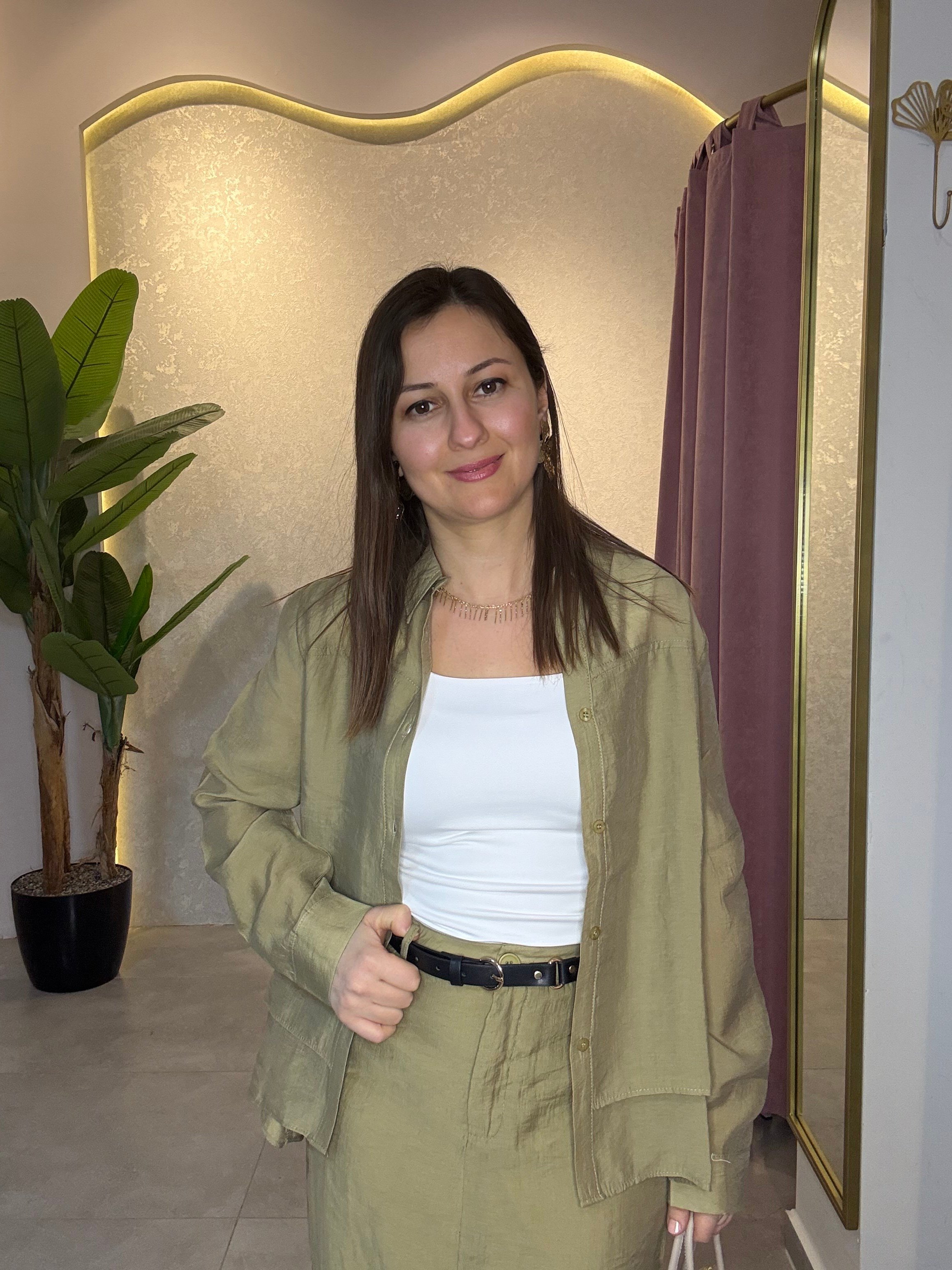 Yağ Yeşili Gömlek