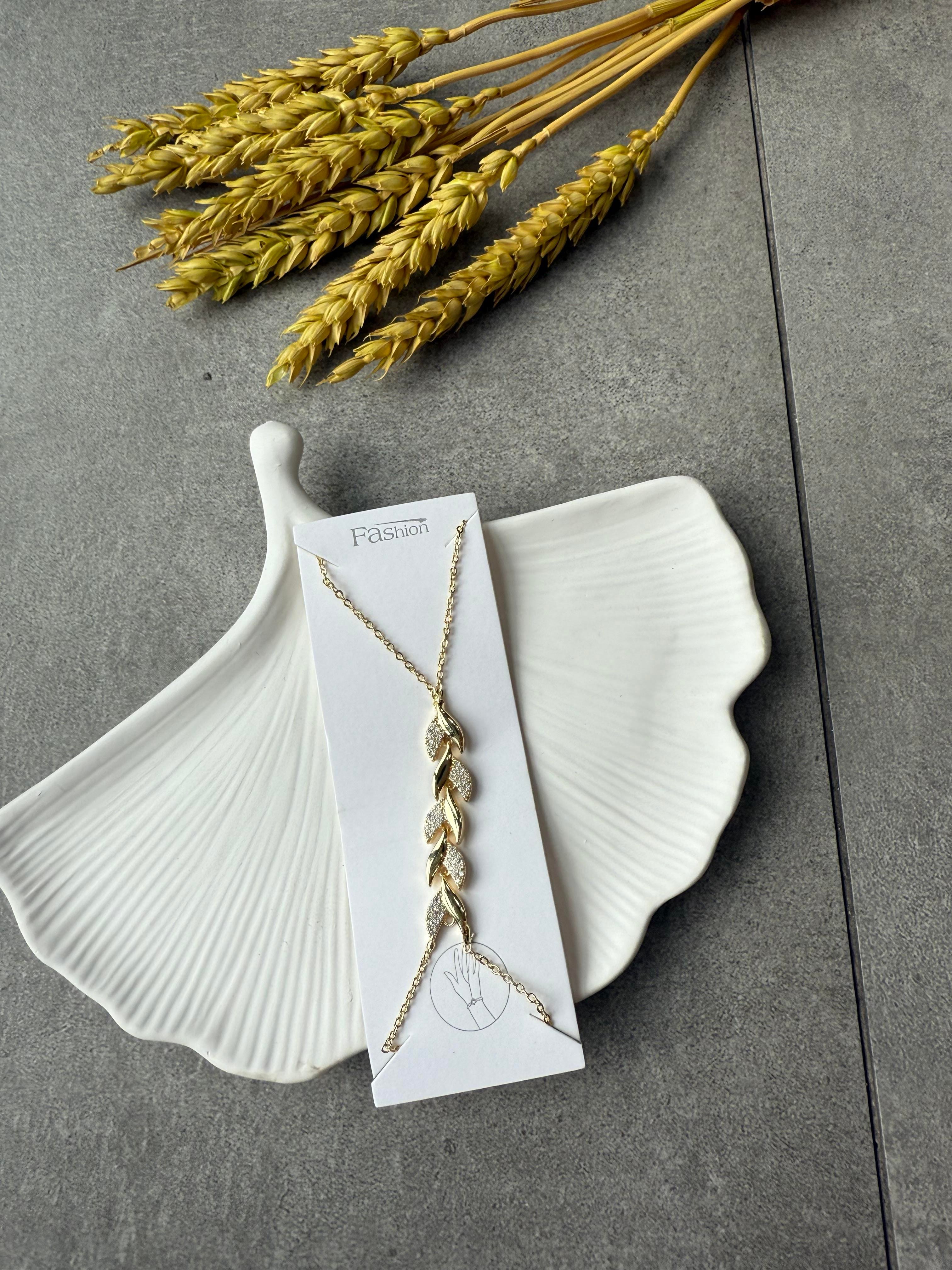 Yaprak Model Gold Çelik Şahmeran