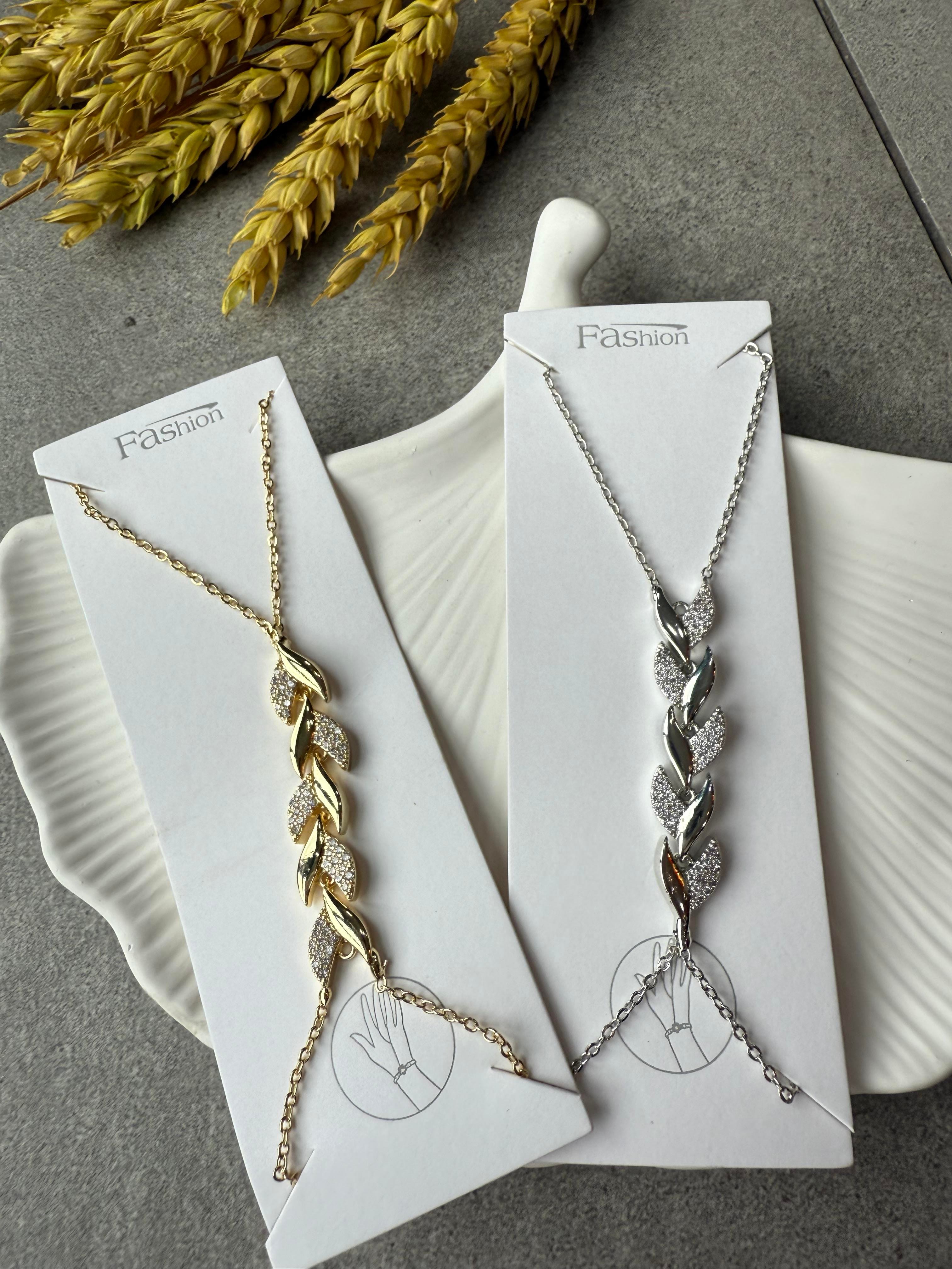 Yaprak Model Gold Çelik Şahmeran