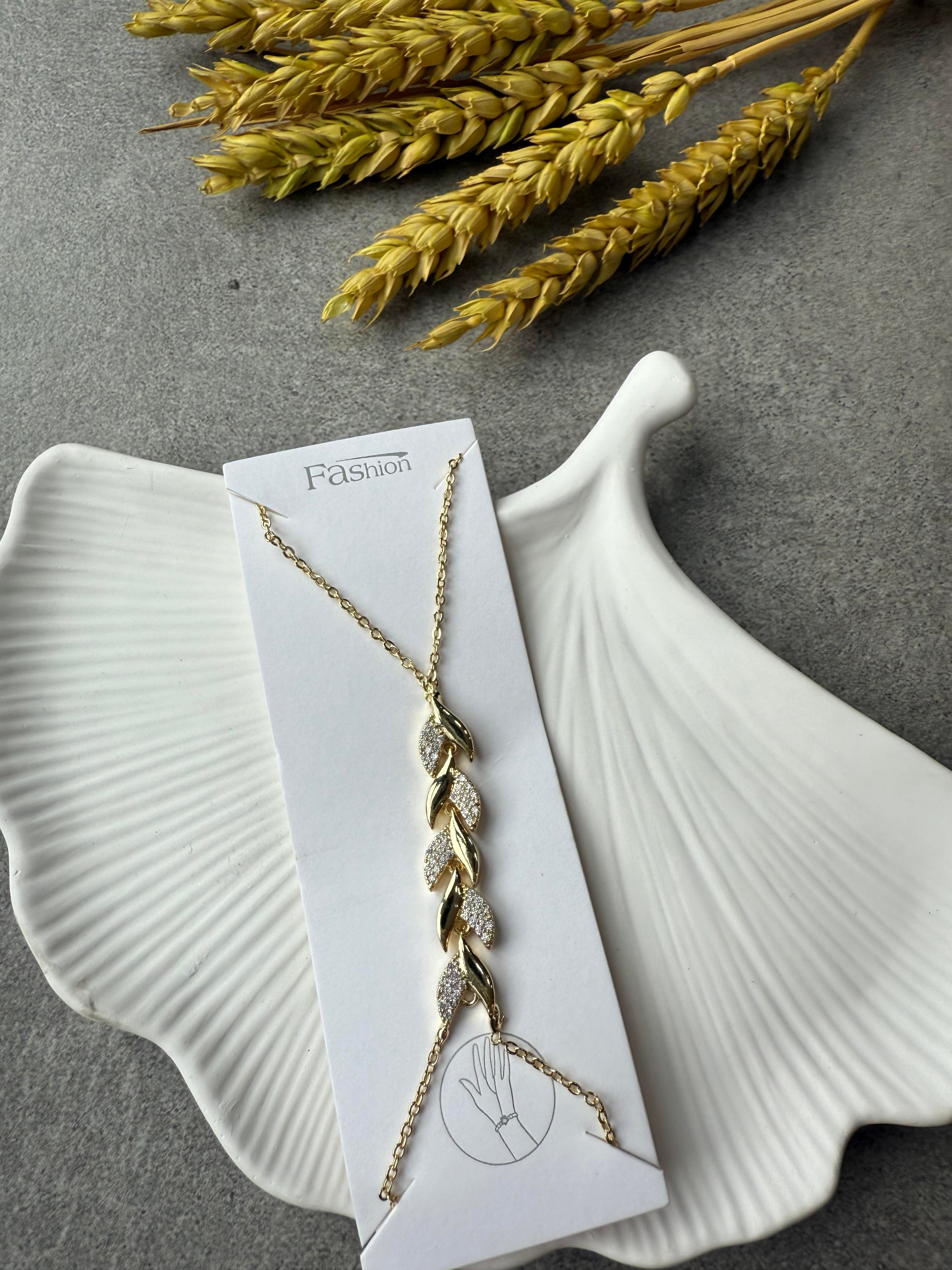 Yaprak Model Gold Çelik Şahmeran