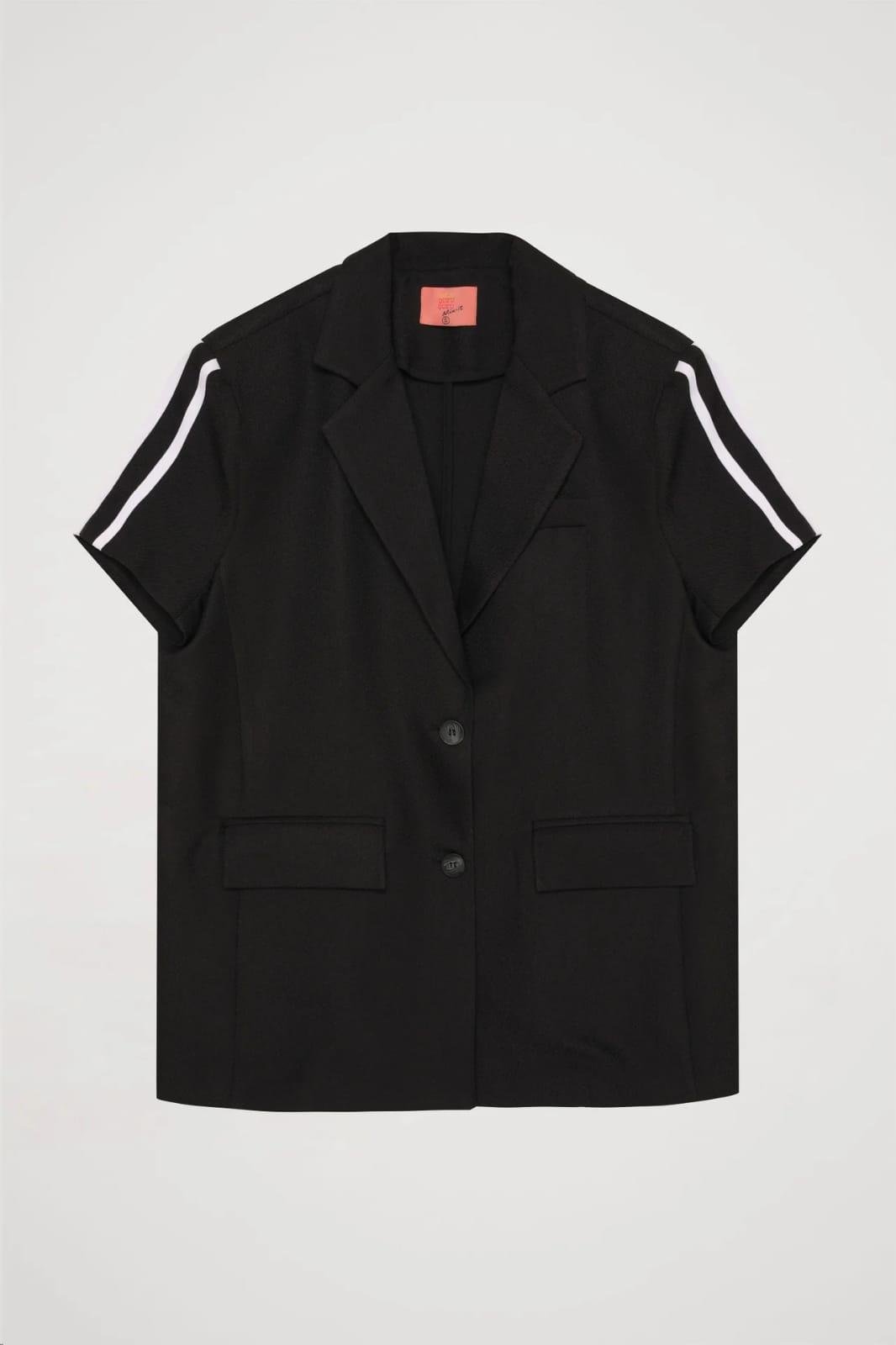 Siyah Kolları Şerit Blazer Ceket