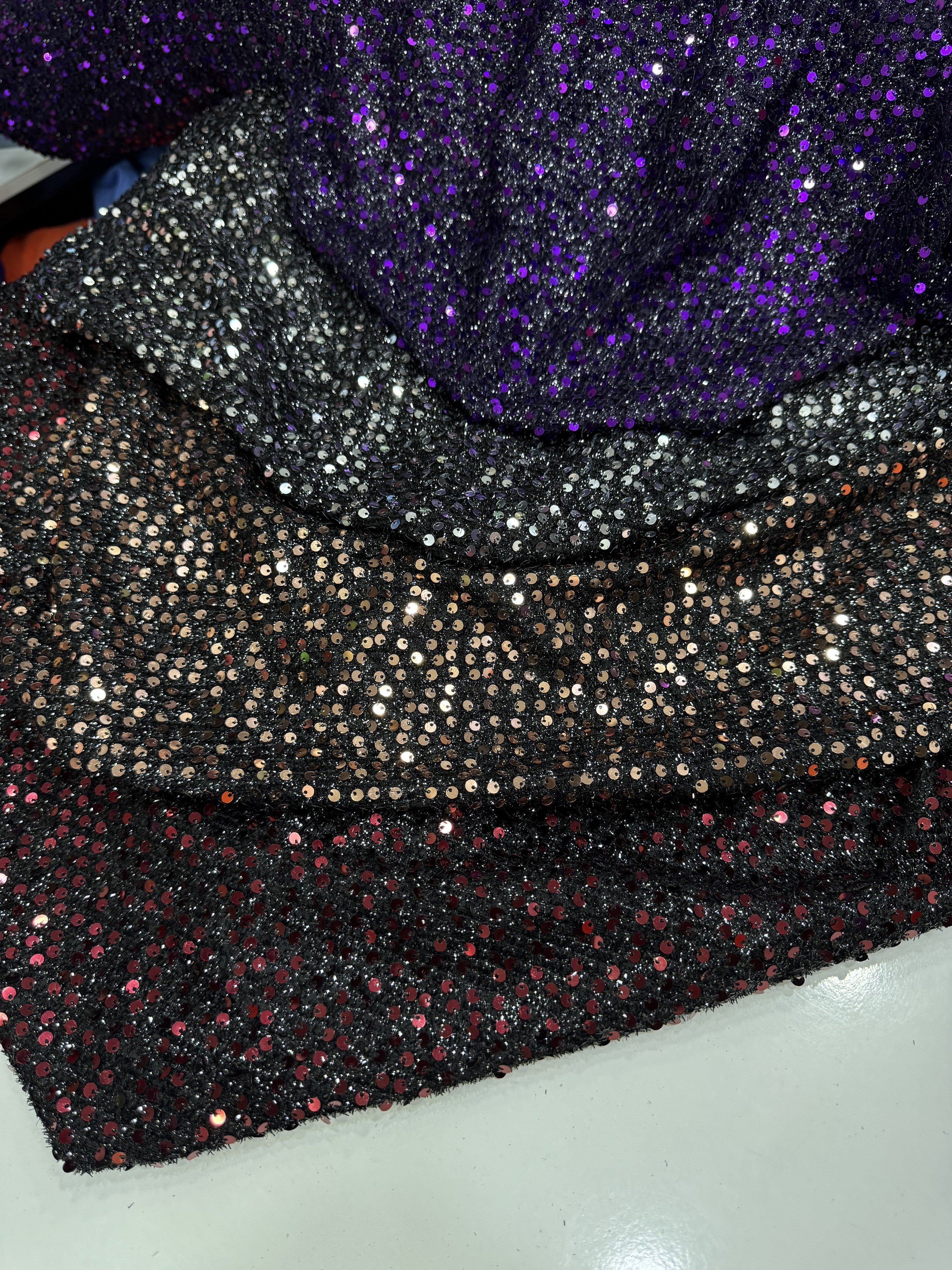 Sakallı Pullu Kumaş