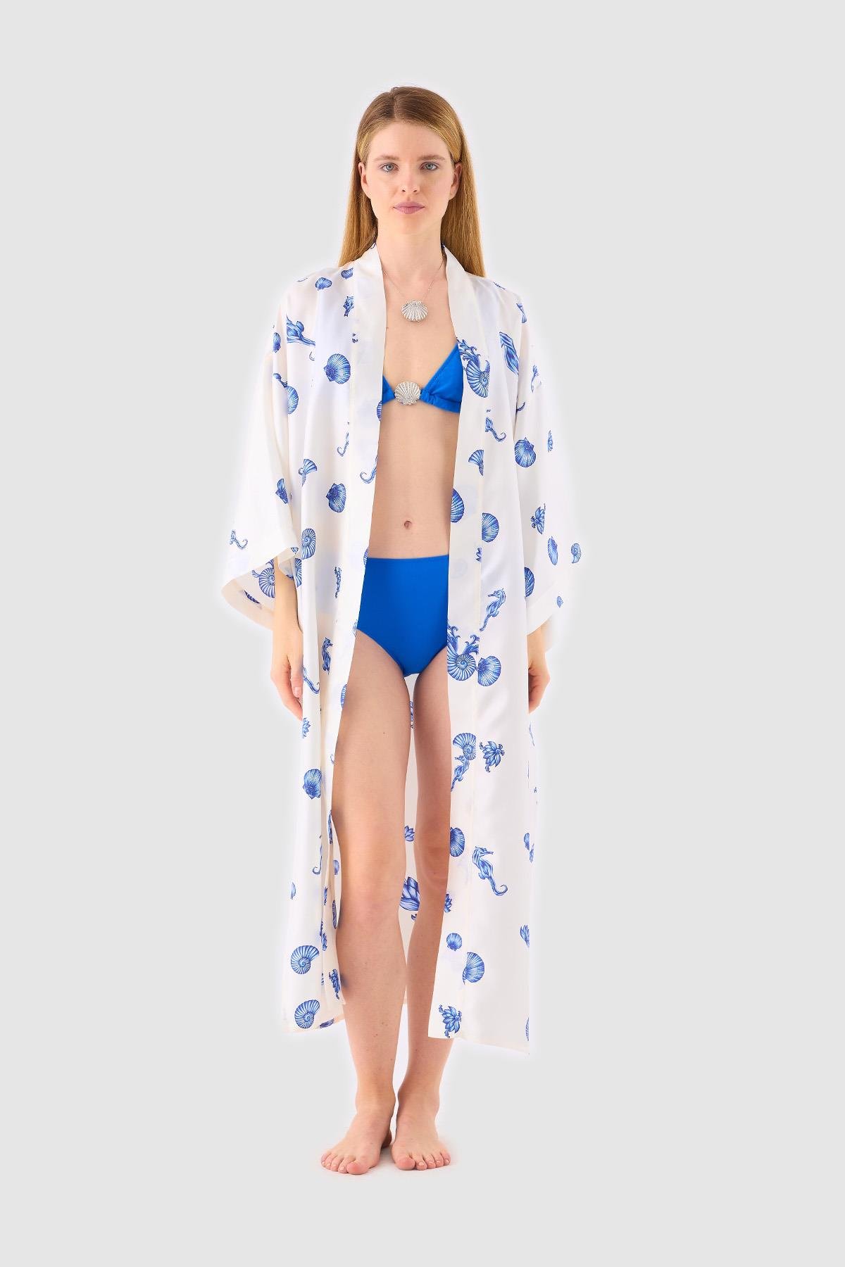 Sophisticated Blue Blanc, White Kimono