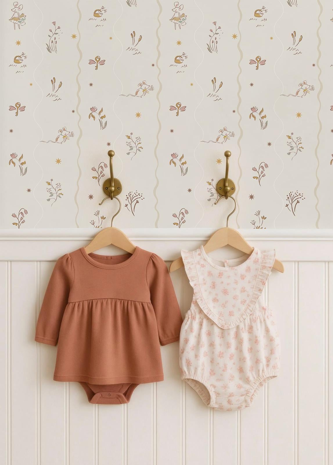 Dalgalı Çizgiler ve Minimal Bitkiler Soft Bebek & Çocuk Odası Duvar Kağıdı