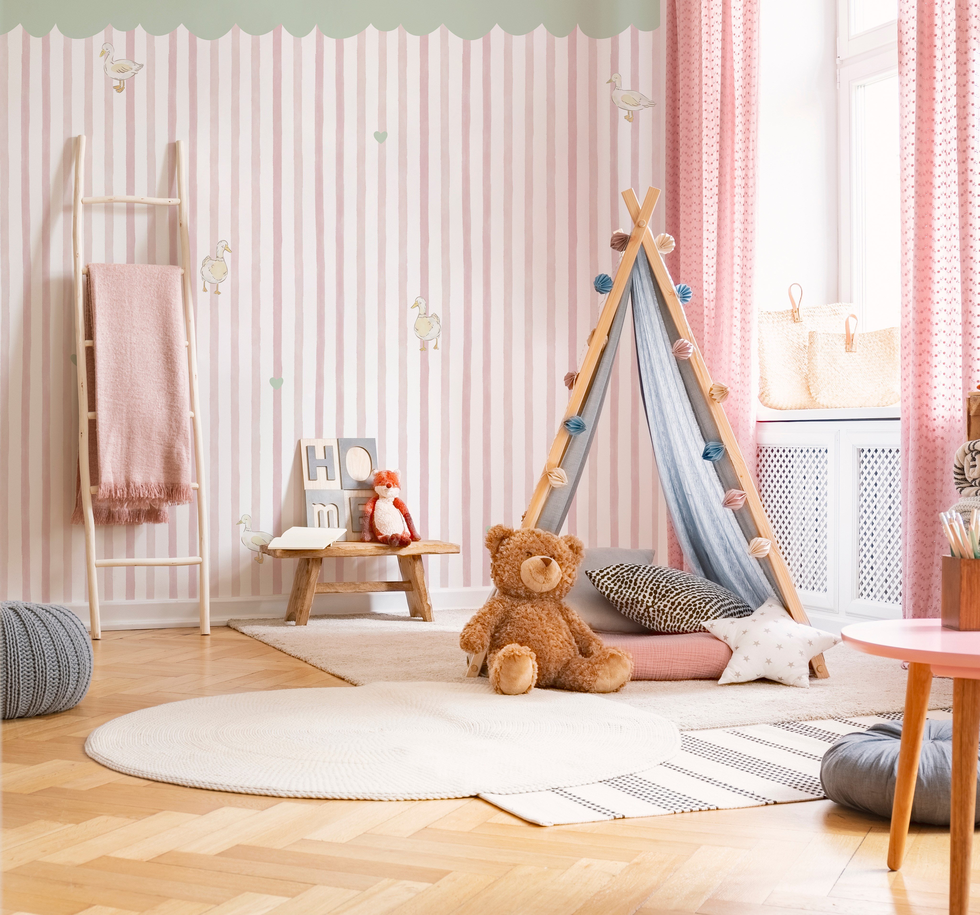 Pastel Yeşil Tente Pembe Şeritler Ördek ve Kalpler Bebek & Çocuk Odası Duvar Kağıdı
