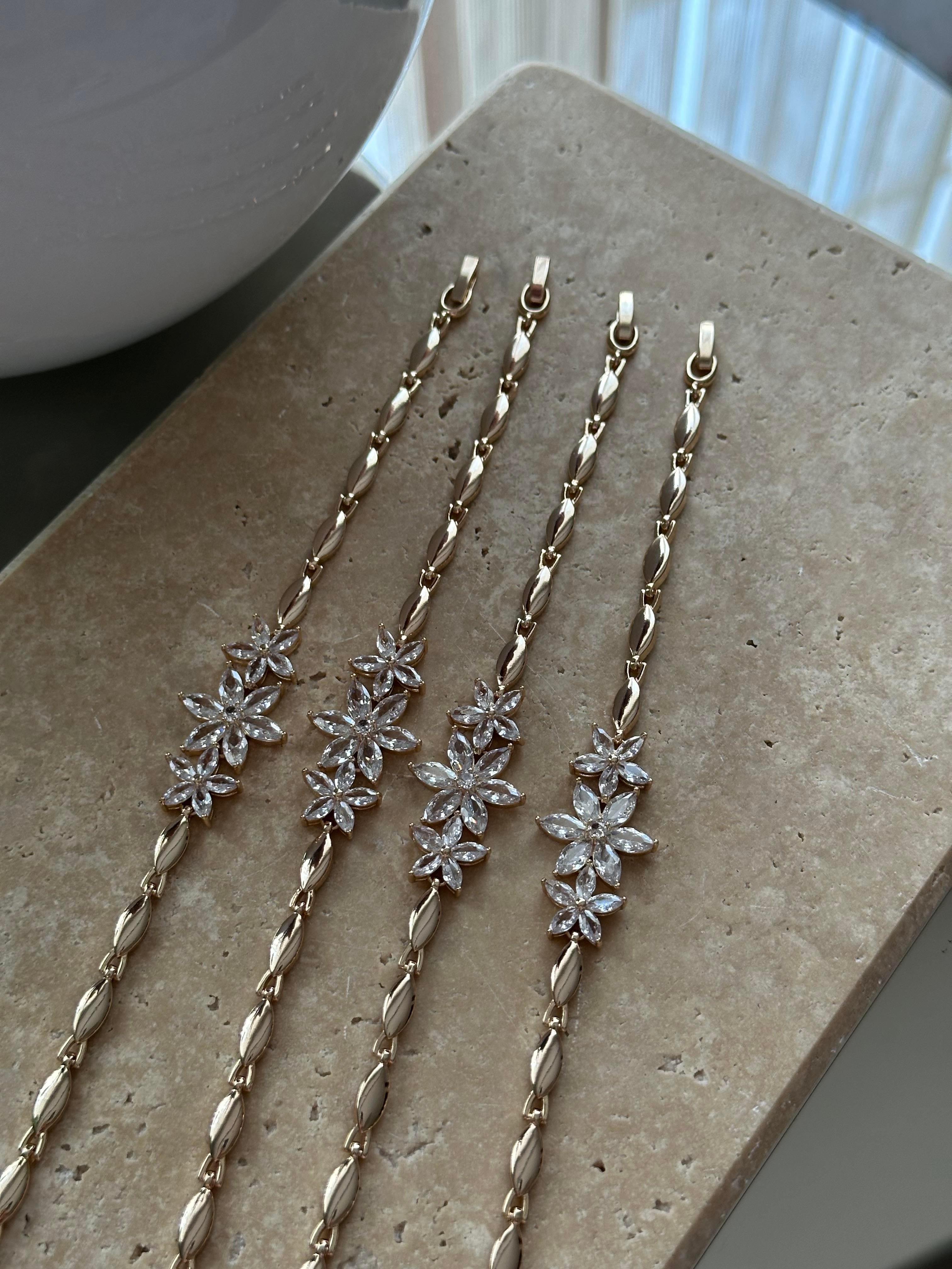 Çiçek Taşlı Bileklik Gold
