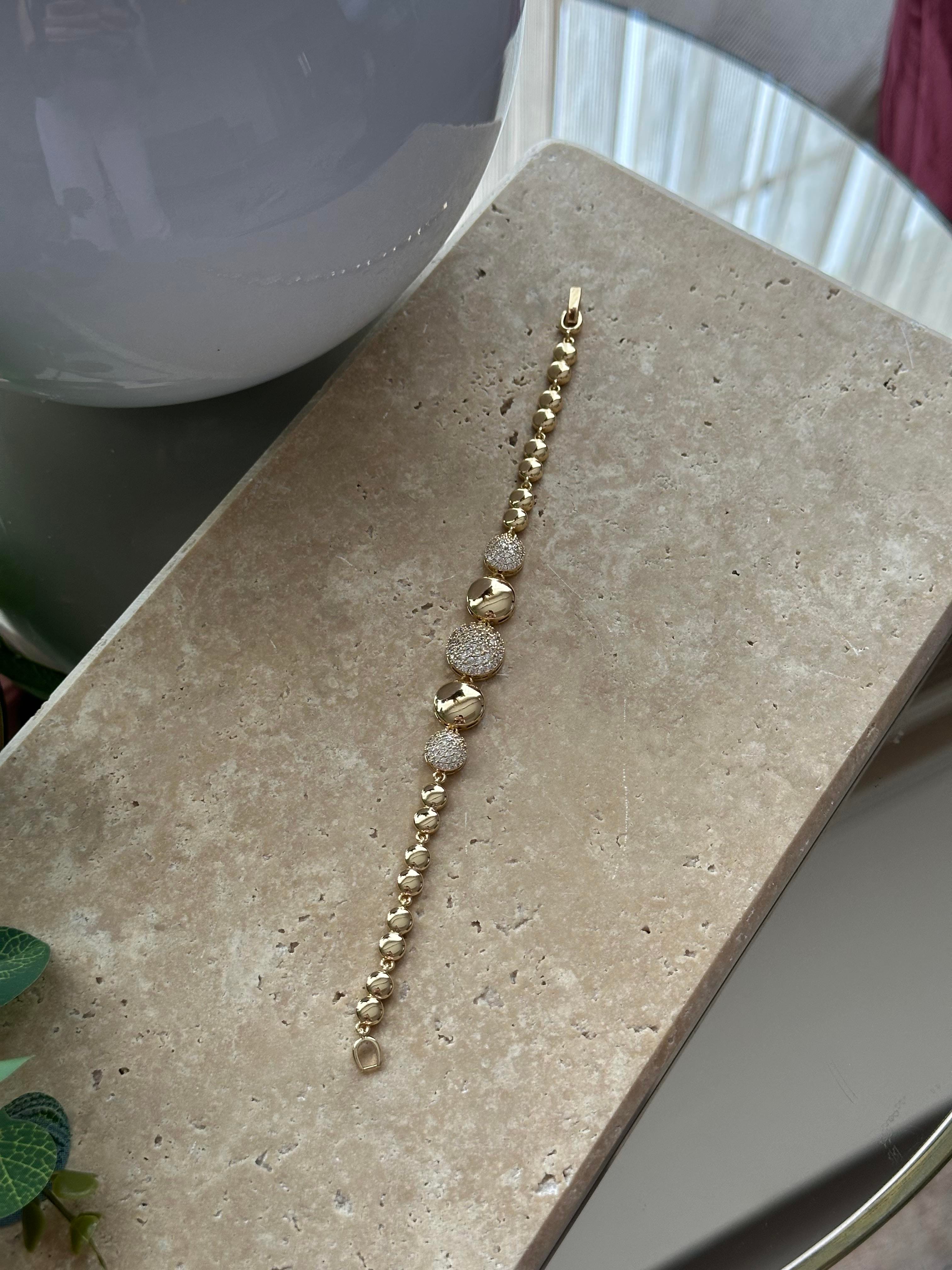 Daire Taşlı Bileklik Gold