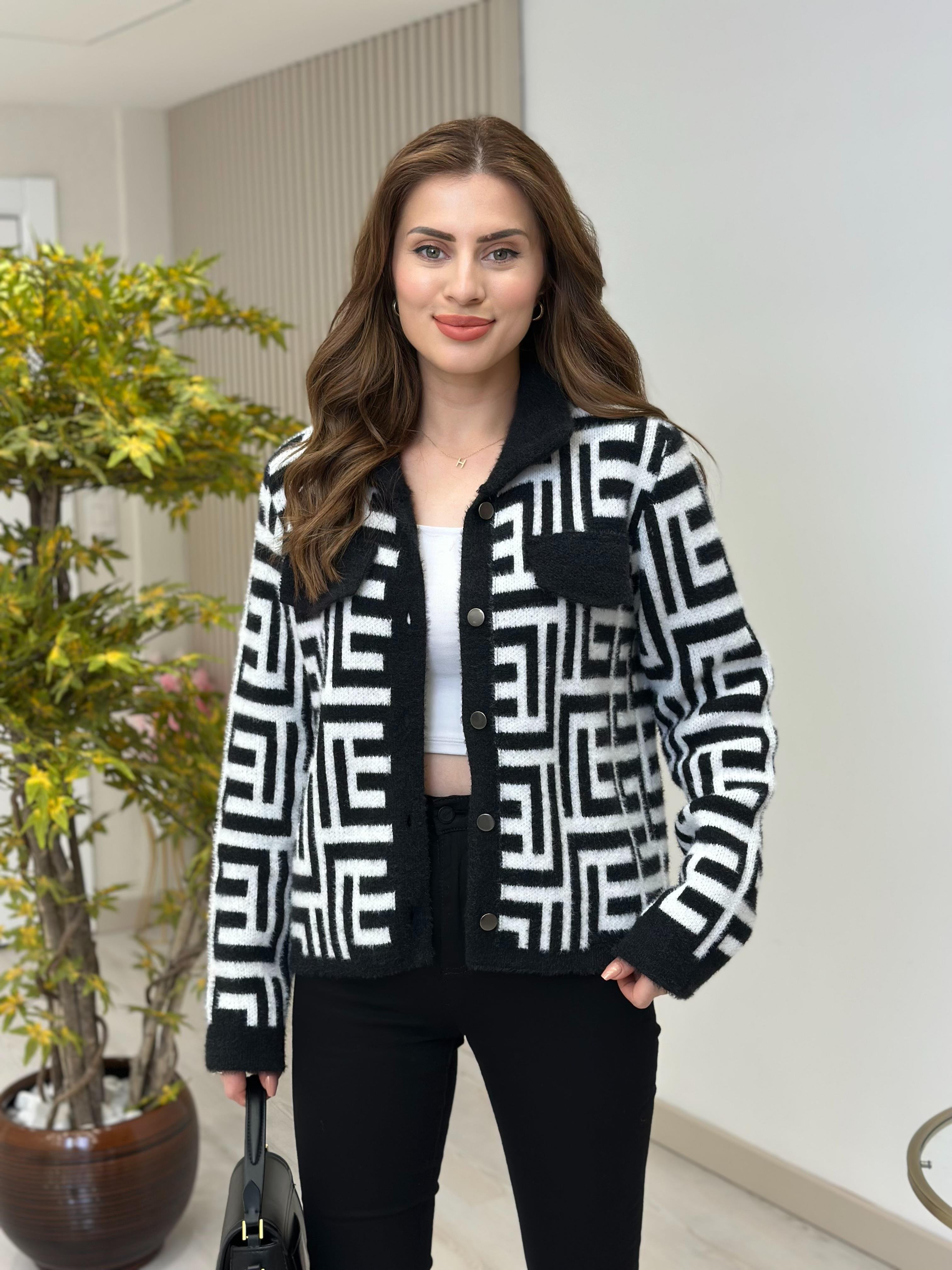 Fnd Marka Model Angora İplik Düğmeli Hırka