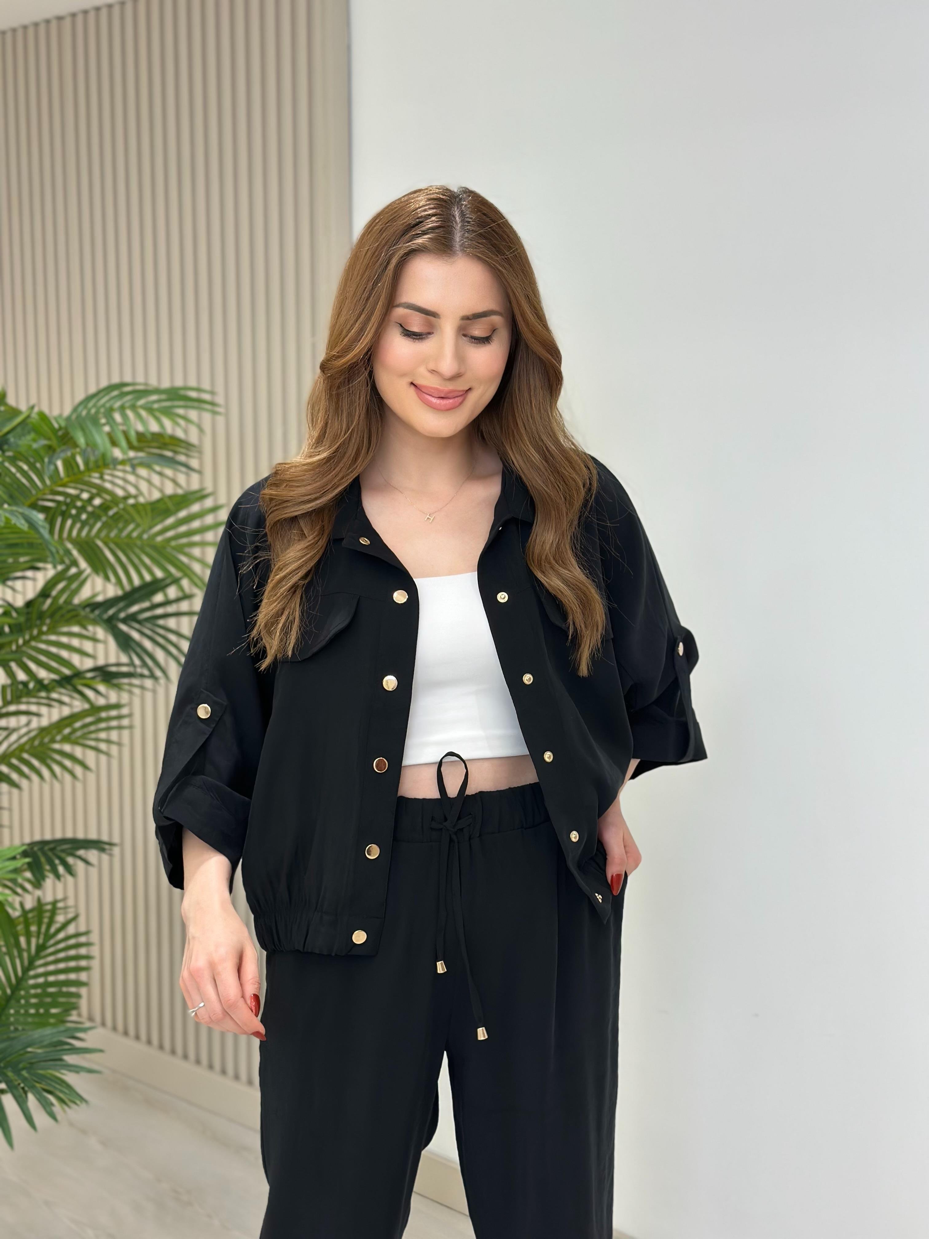 Gold Çıtçıtlı Tensel Kumaş Takım Siyah