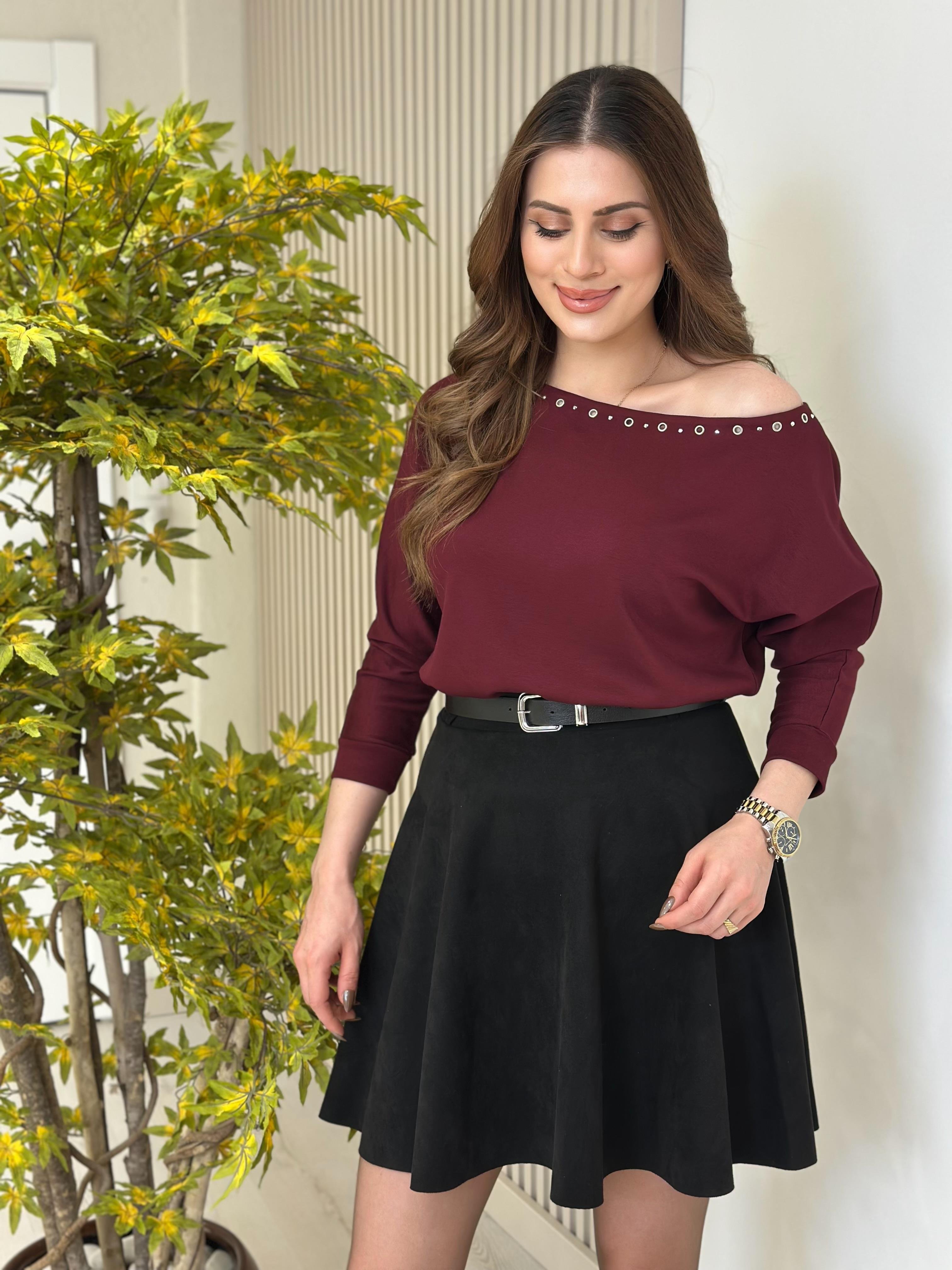 Kayık Yaka Kuşgözü Detaylı Modal Kumaş Bluz Bordo