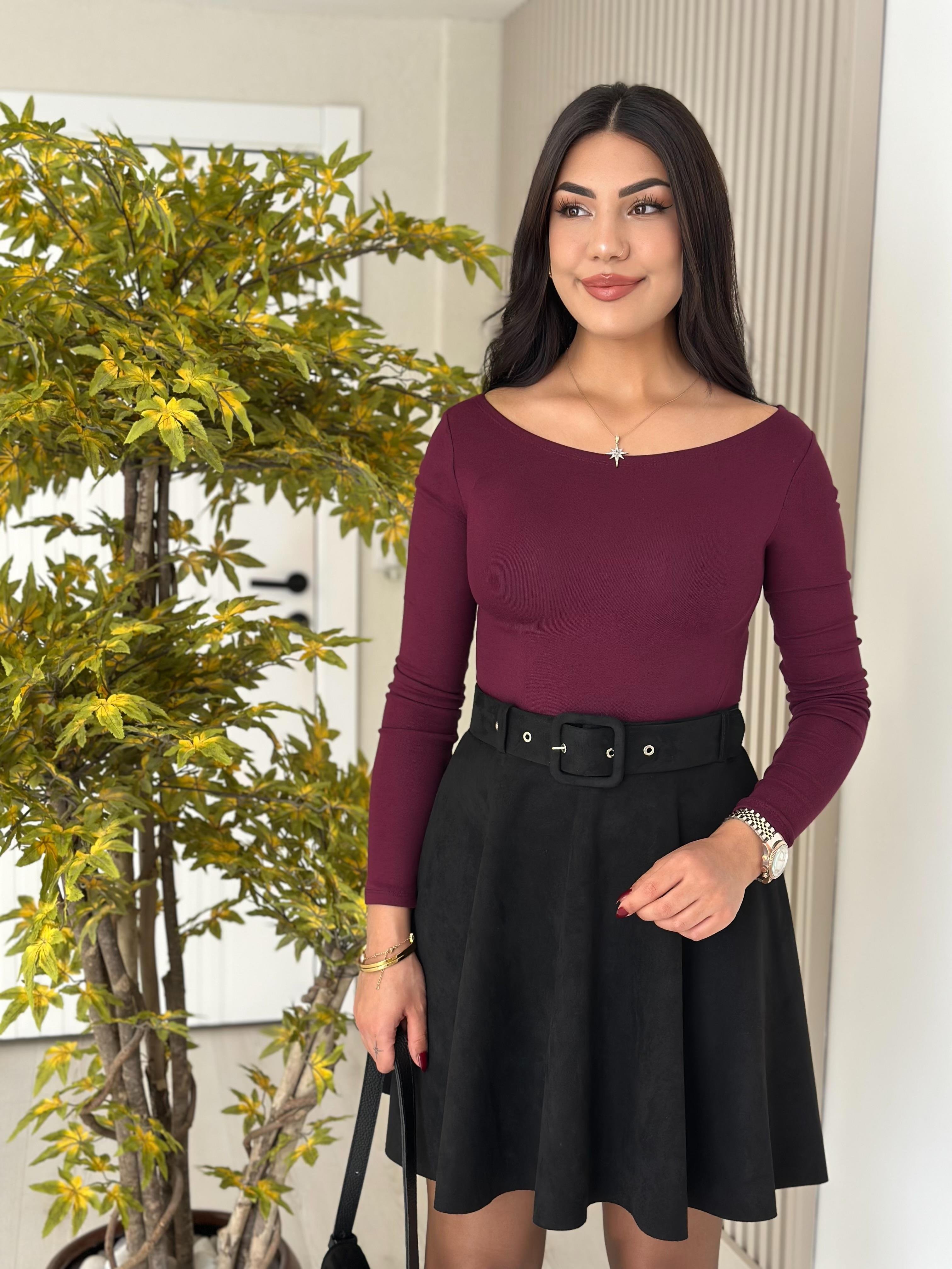 Kayık Yaka Likralı Basıc Mürdüm