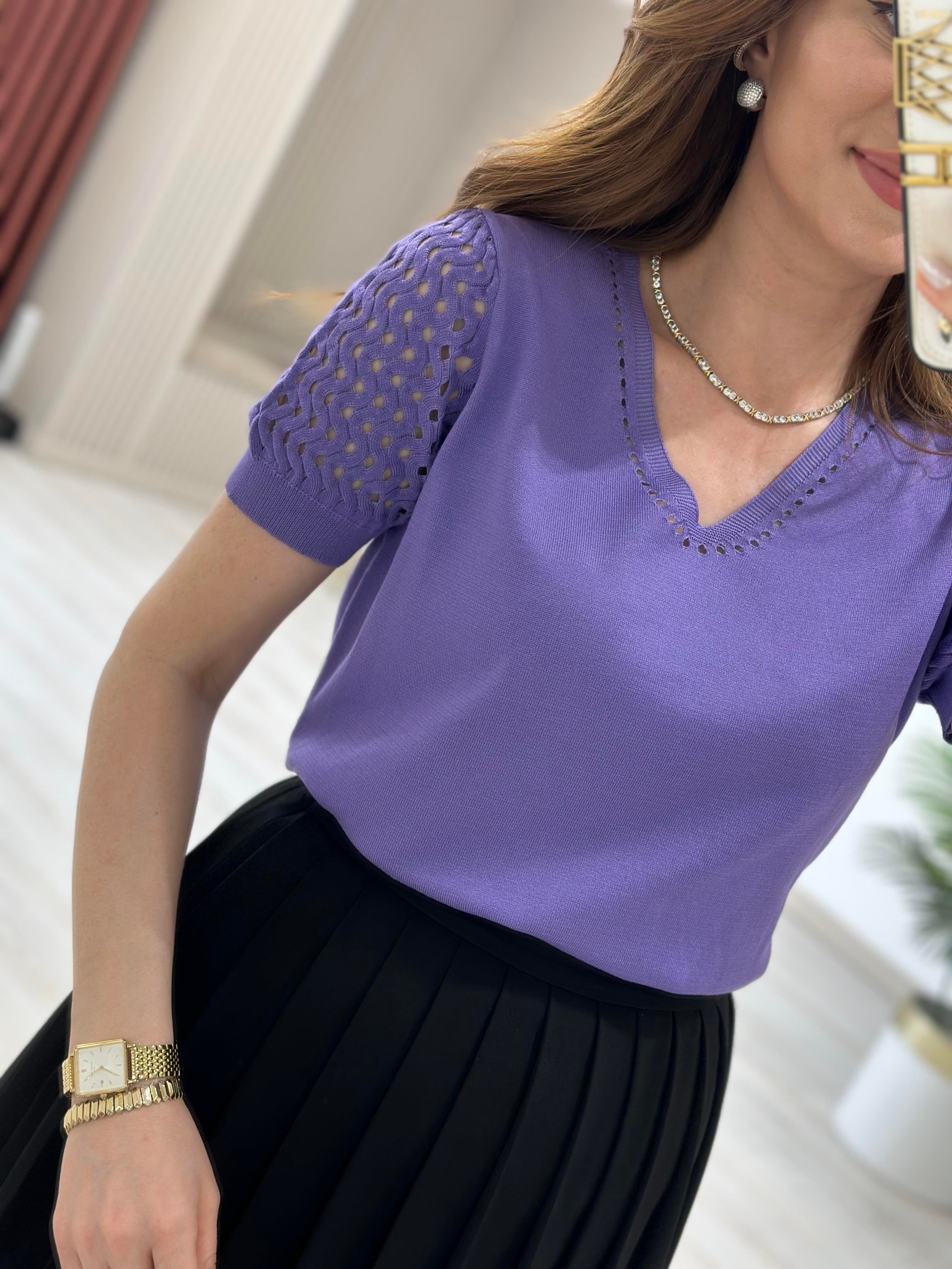 Kolları Yakası Ajurlu Rahat Kalıp Triko Bluz Lila