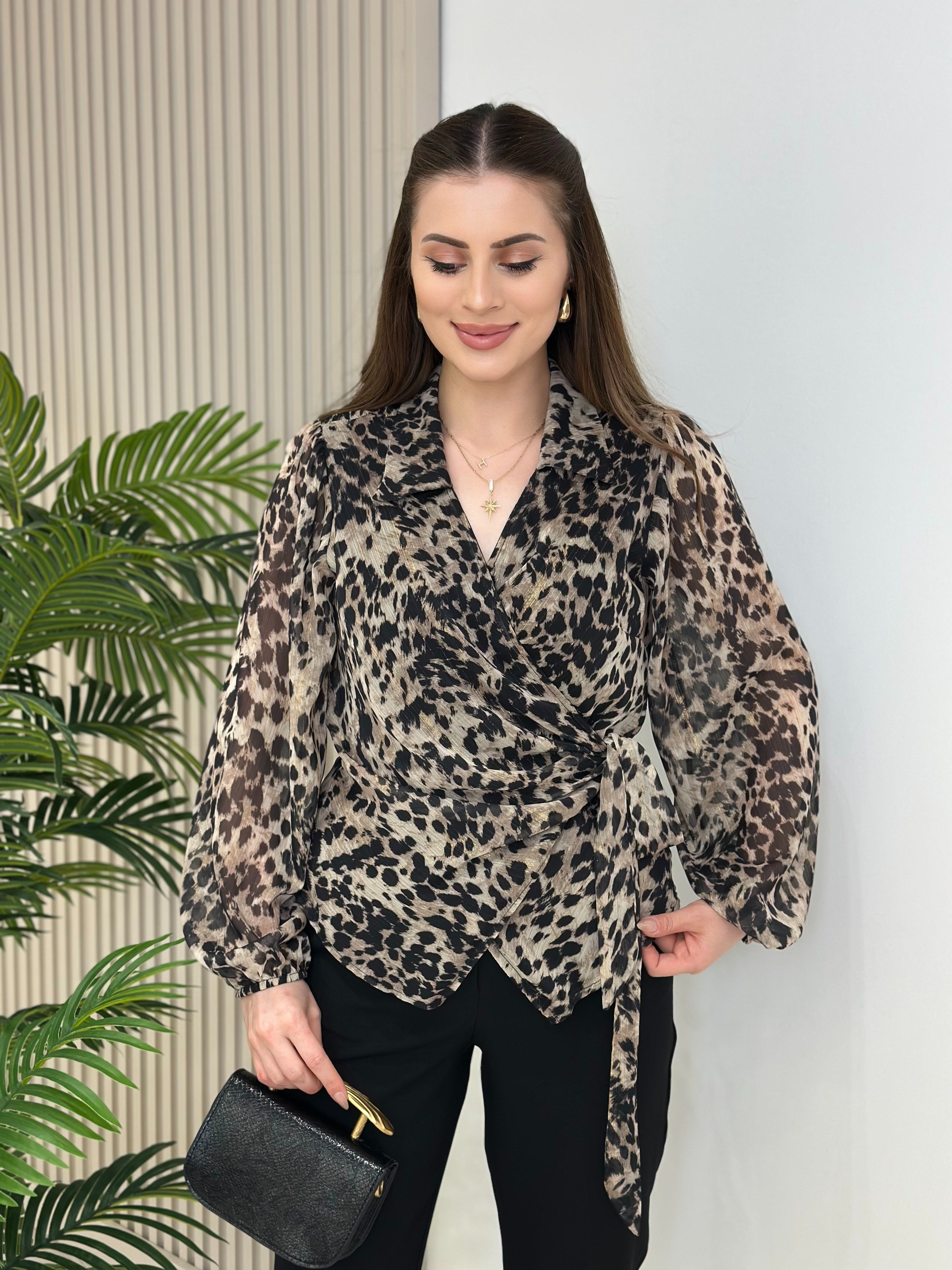 Leopar Desenli Kruvaze Bağlamalı Tül Bluz