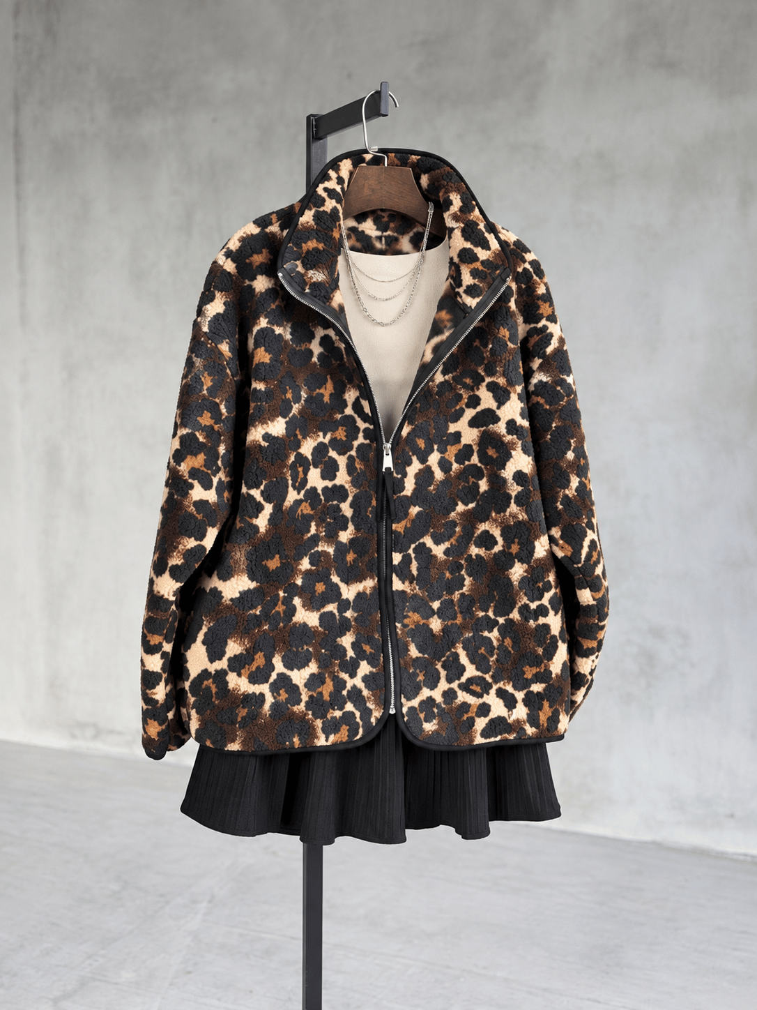 Leopar Desenli Polar Sweatshirt